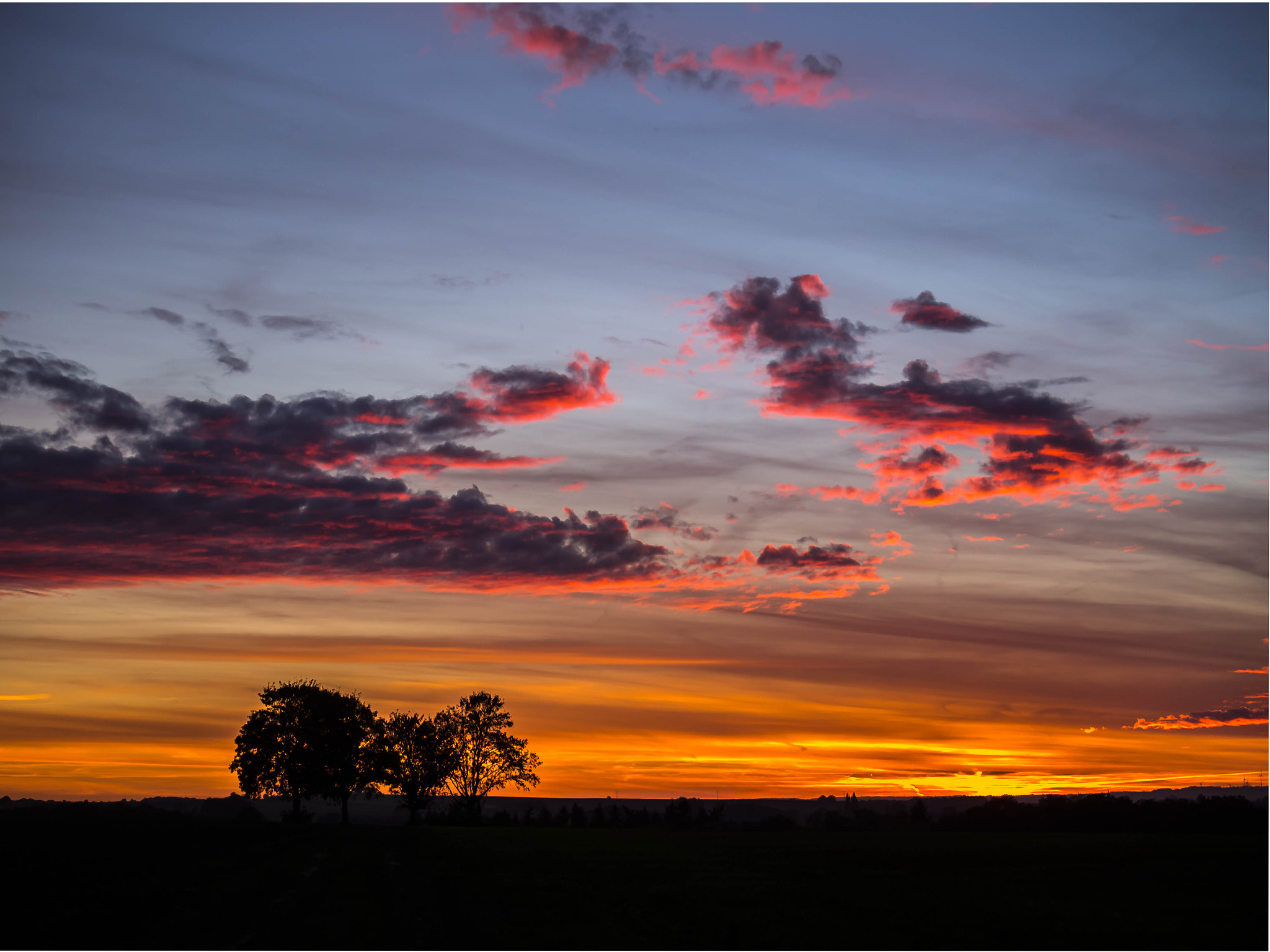 Olympus OM-D E-M5 + Panasonic Lumix G X Vario 35-100mm F2.8 OIS sample photo. Sunset photography