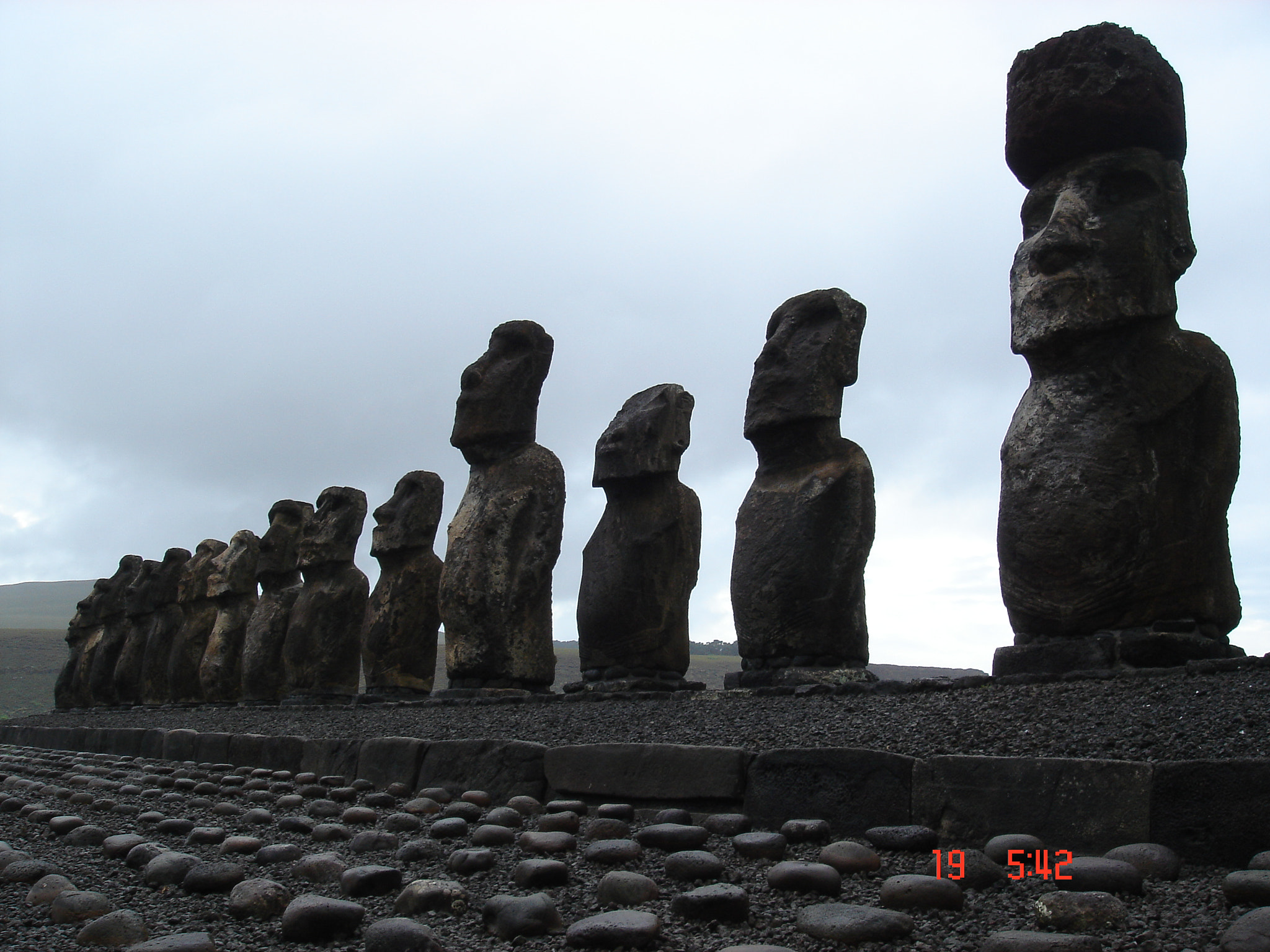 Sony DSC-T3 sample photo. Rapa nui photography