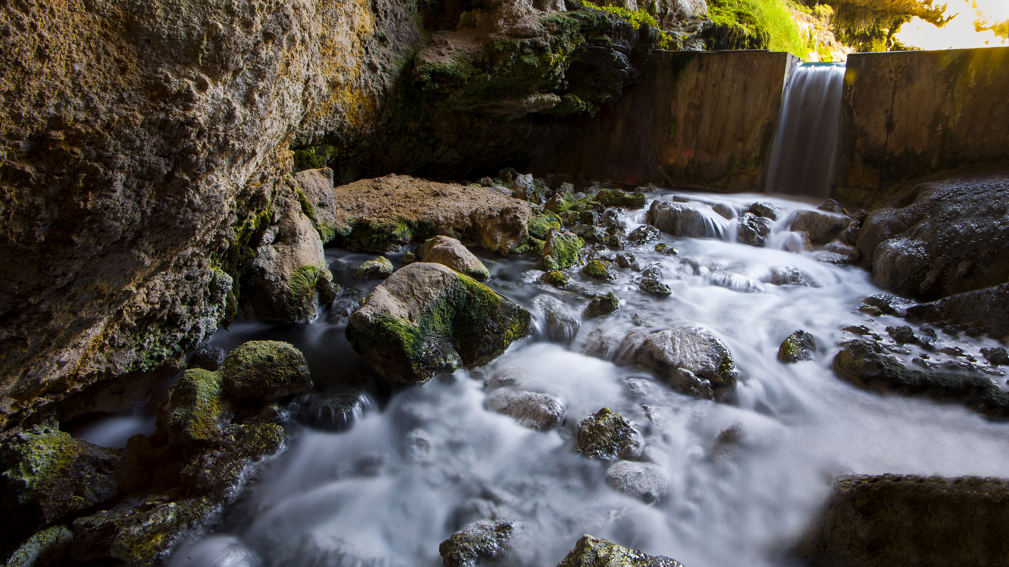 Canon EOS 5D + Tamron AF 19-35mm f/3.5-4.5 sample photo. Waterfall 2 photography