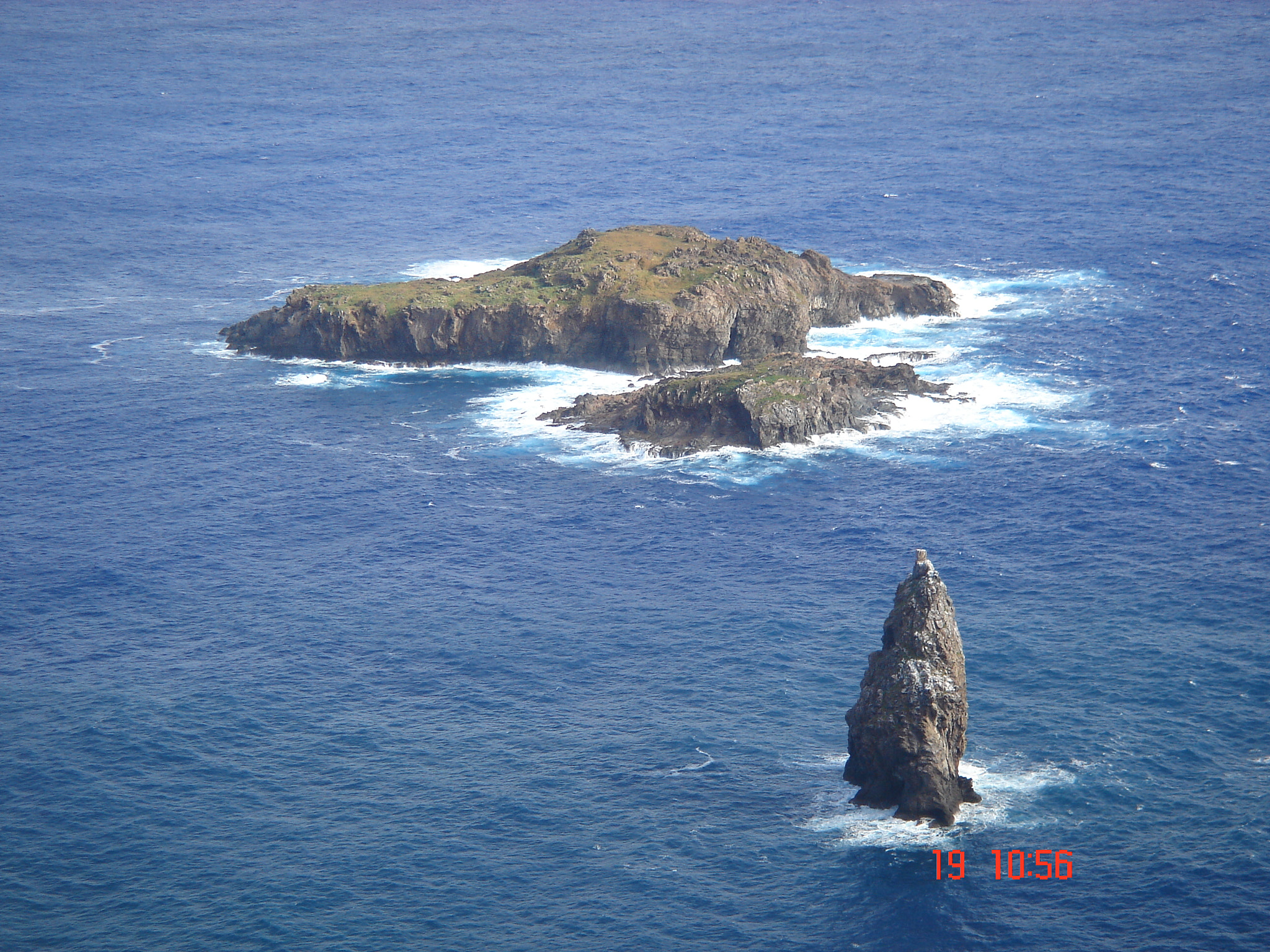 Sony DSC-T3 sample photo. Rapa nui photography