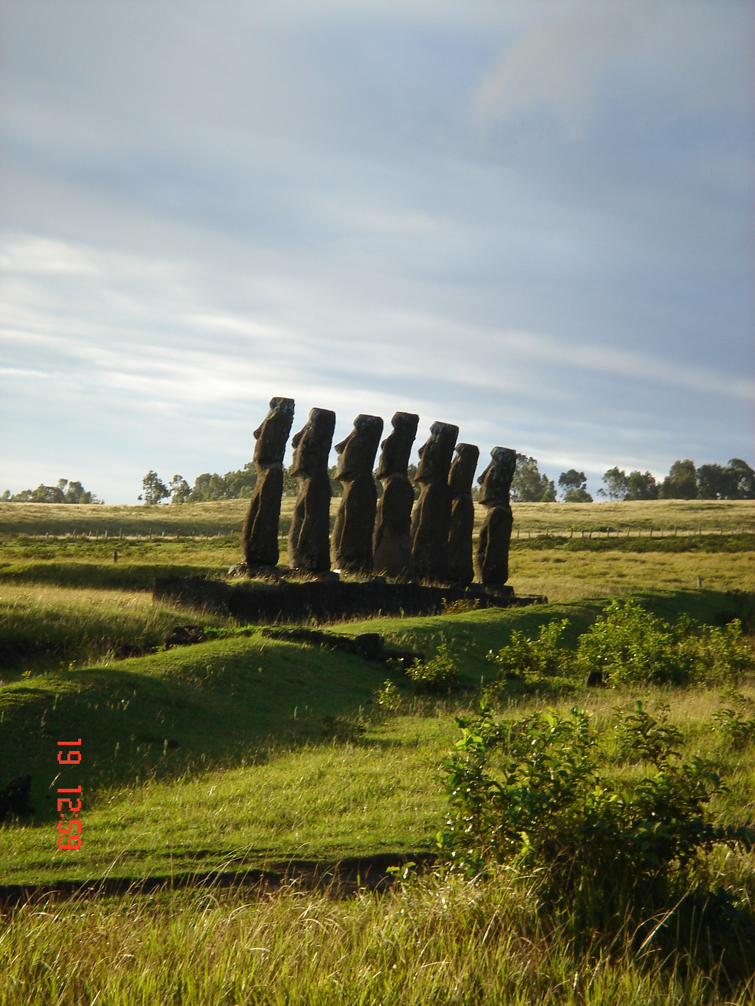 Sony DSC-T3 sample photo. Rapa nui photography