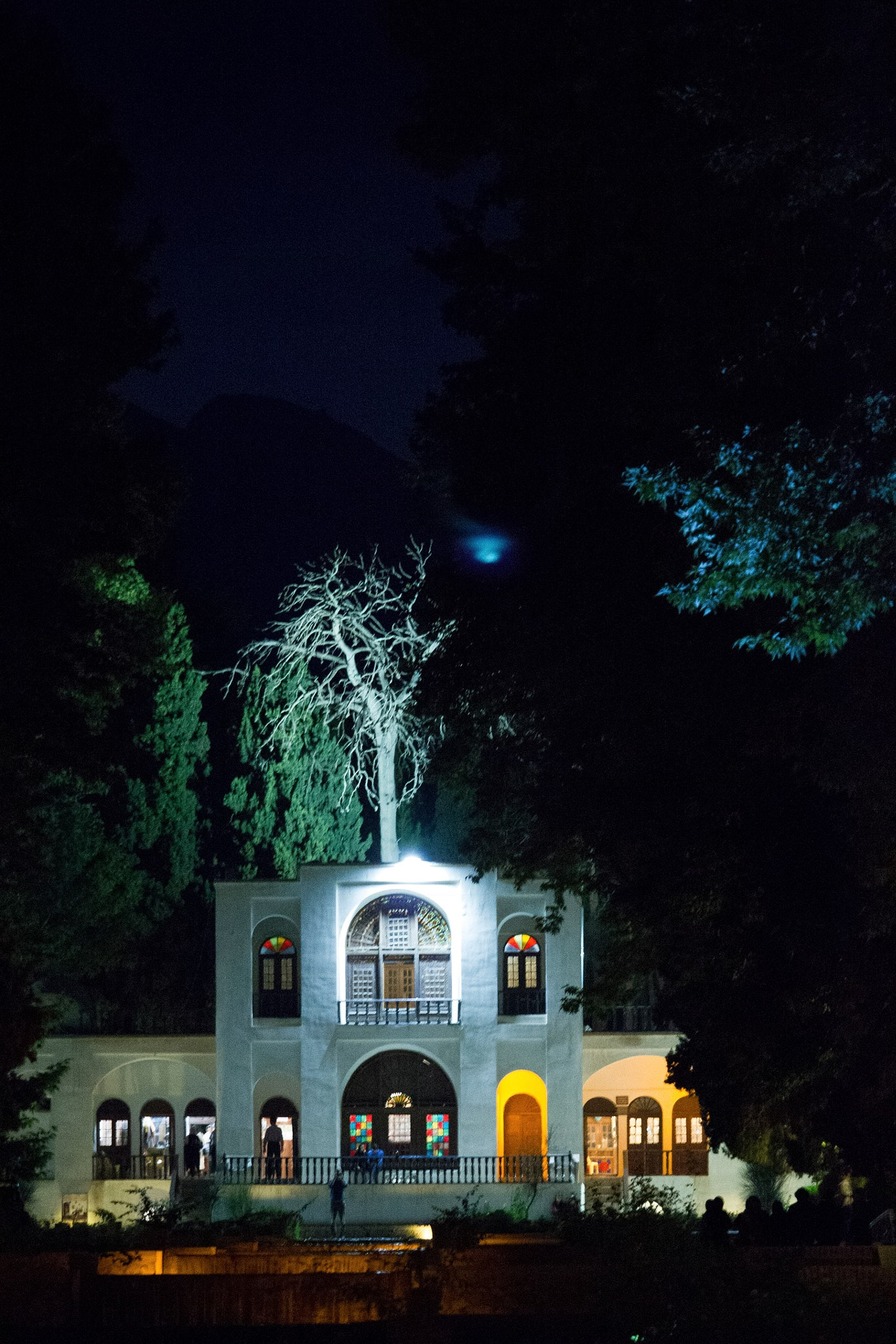 Canon EF-S 55-250mm F4-5.6 IS STM sample photo. Shahzade garden, mahan , kerman , iran photography