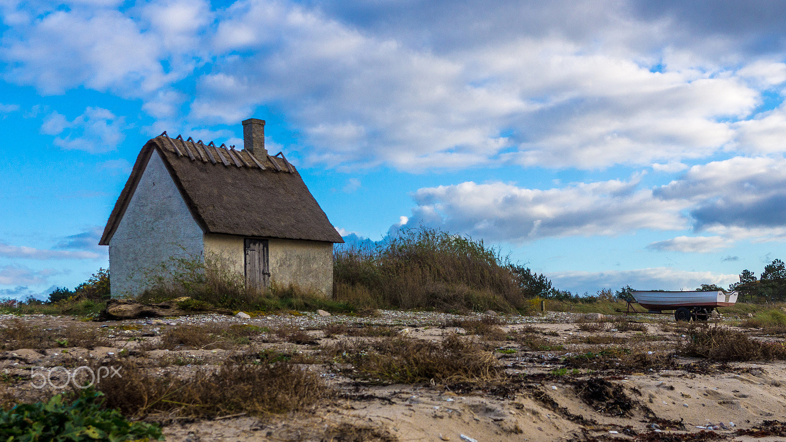 Sony DT 16-105mm F3.5-5.6 sample photo. Fisherman's house photography