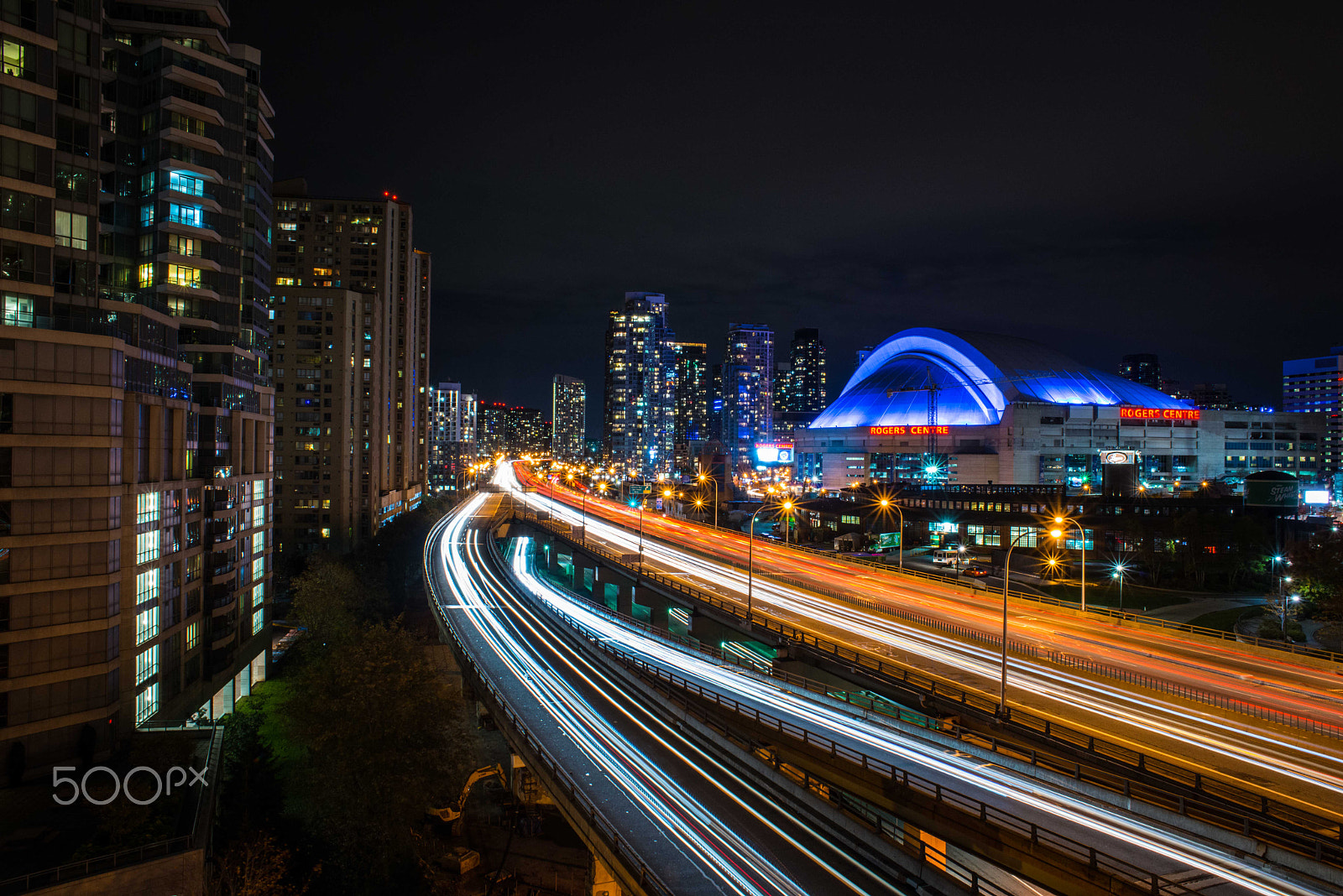 Nikon D800 + Nikon AF Nikkor 24mm F2.8D sample photo. Liquid light highway photography