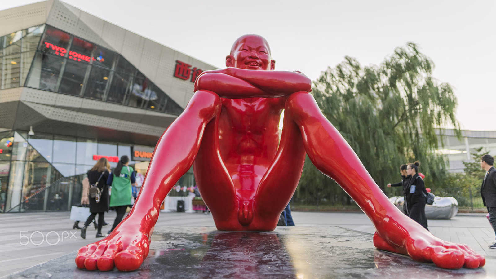 Sigma 24mm F1.4 DG HSM Art sample photo. Red statue of wudaokou photography