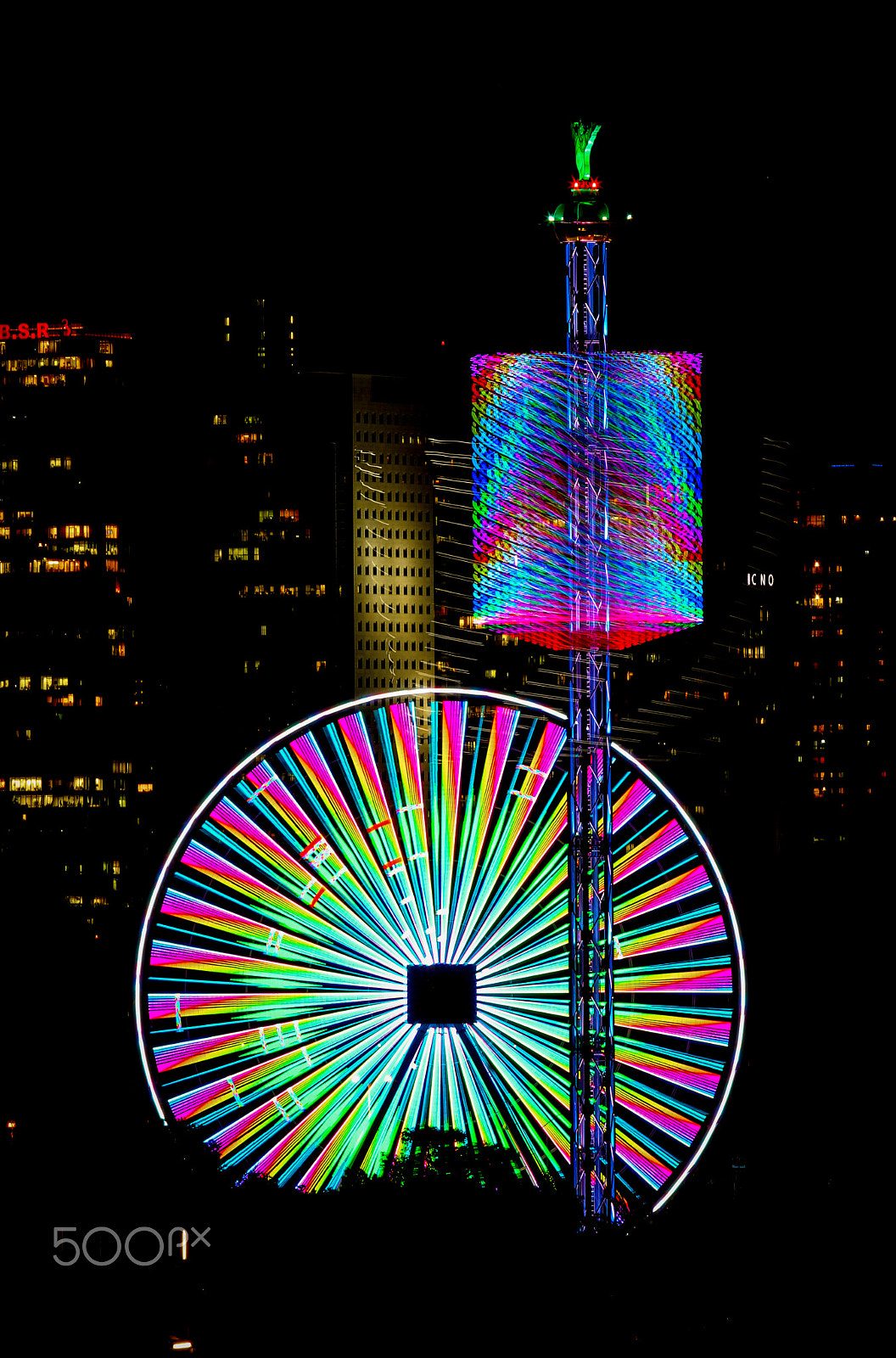 Canon EF 70-200mm F2.8L IS USM sample photo. Luna park of lights... photography