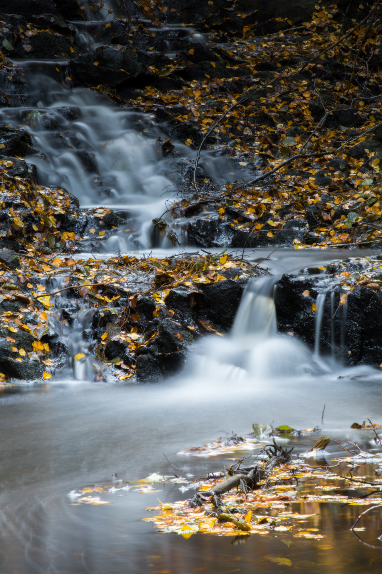 Tokina AT-X Pro 100mm F2.8 Macro sample photo. Waterfall photography