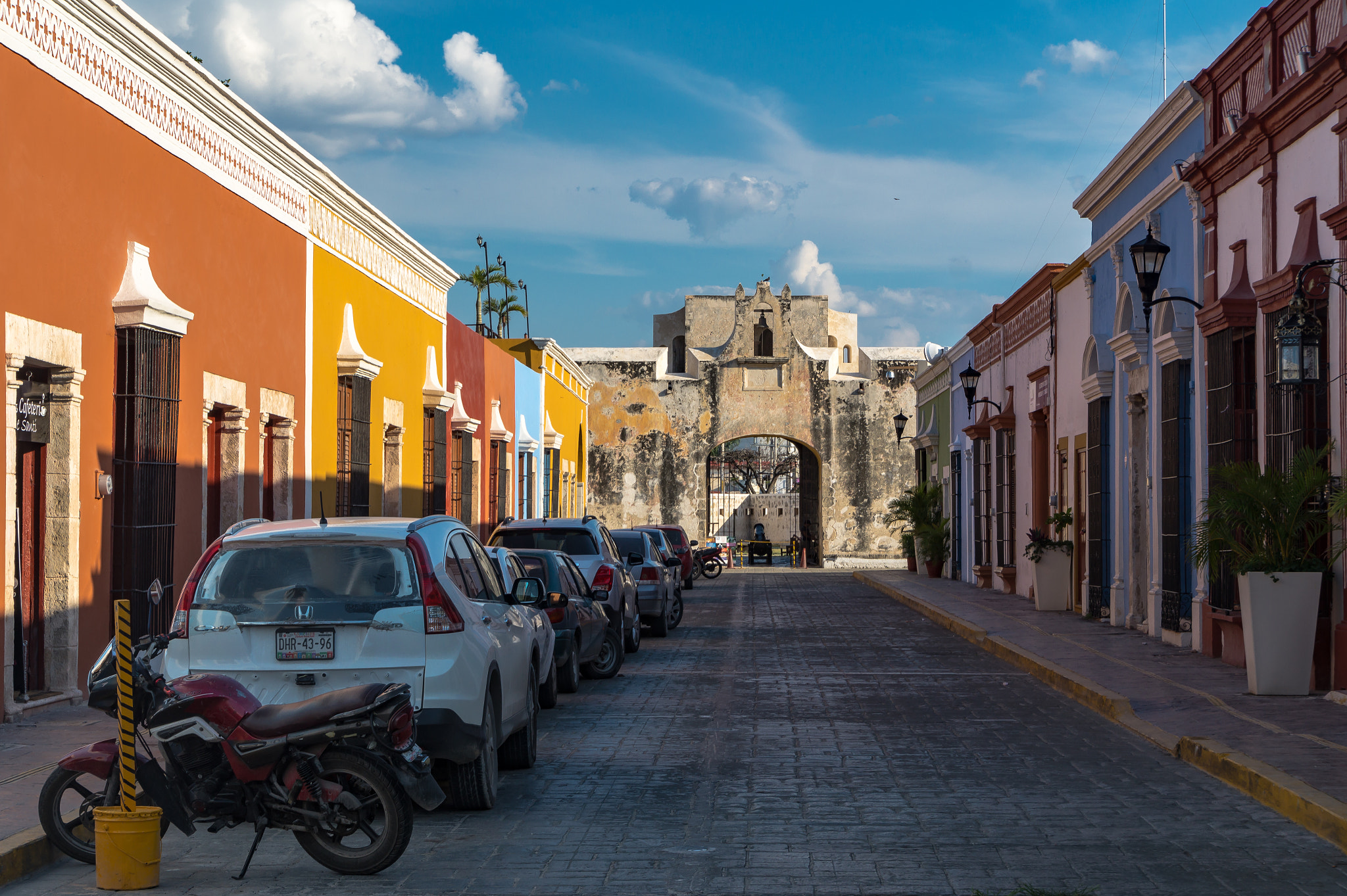 Sony E 18-200mm F3.5-6.3 OSS LE sample photo. Campeche, mexico photography