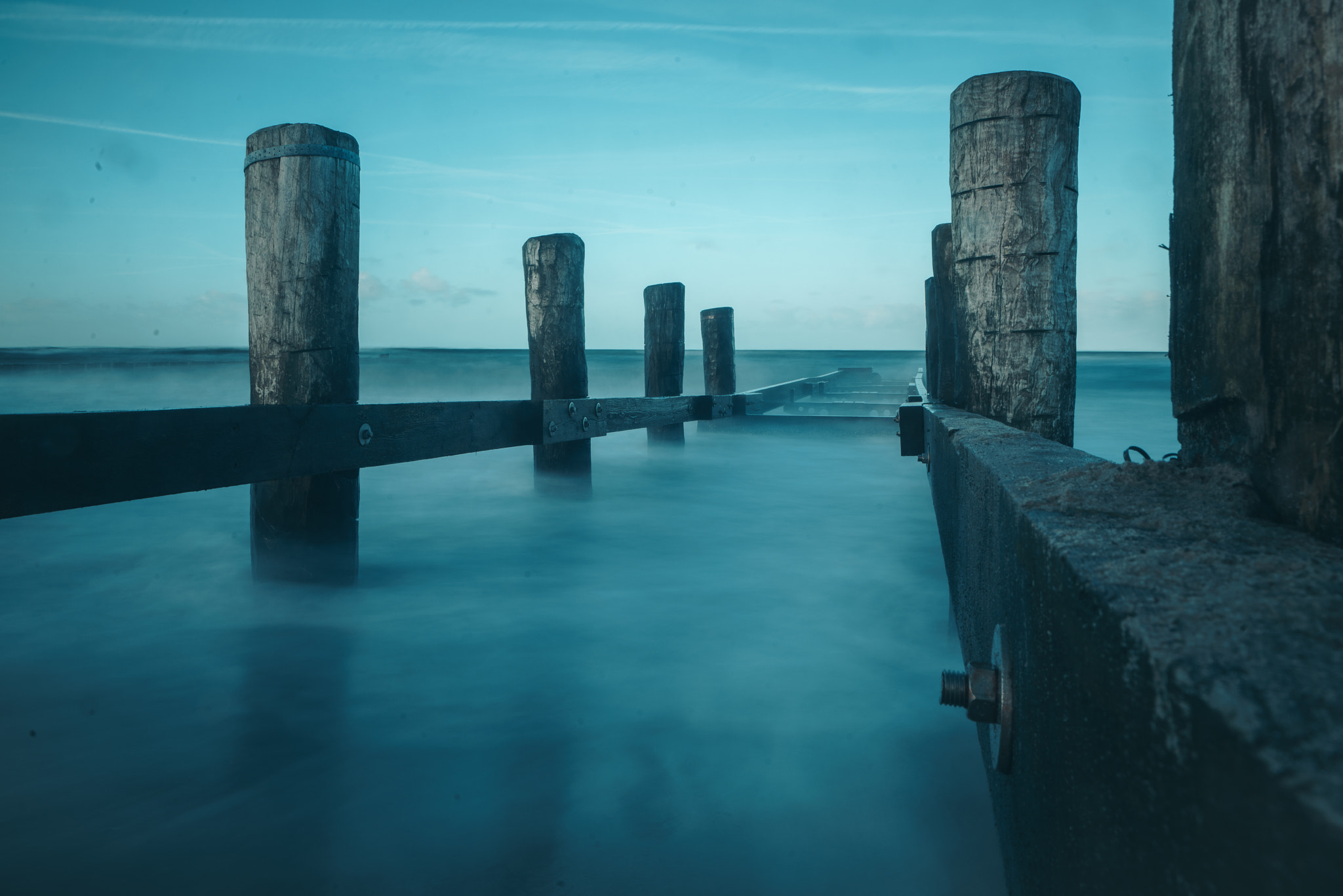 Sony a7R + Sony Vario-Sonnar T* 16-35mm F2.8 ZA SSM sample photo. Bridge to nowhere photography