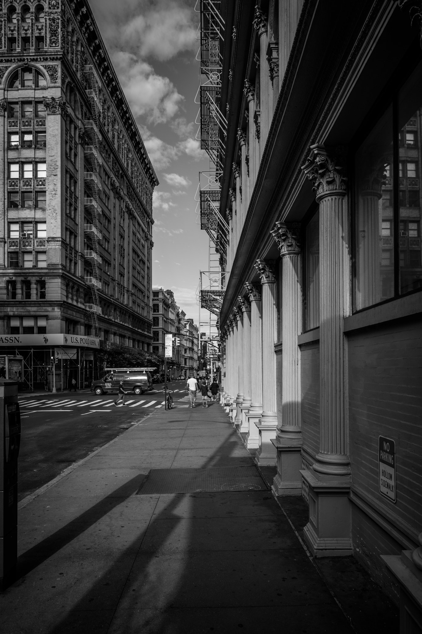 Sony a7 II + ZEISS Batis 25mm F2 sample photo. Nyc-oct19 photography