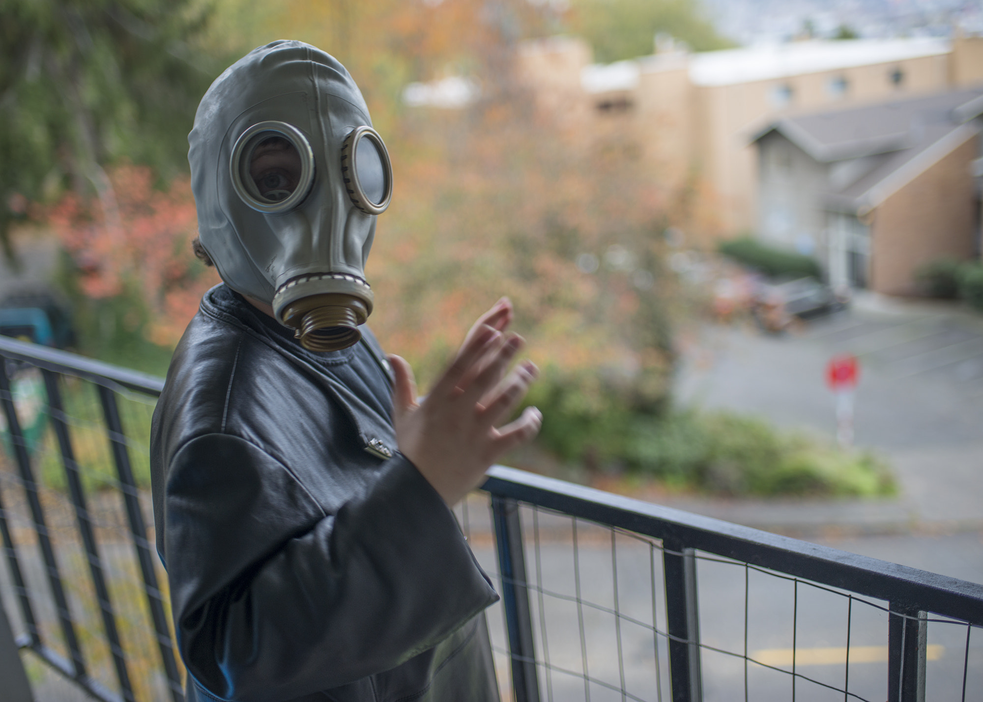 Nikon D800 + Nikon AF-S Nikkor 35mm F1.8G ED sample photo. Gas mask photography