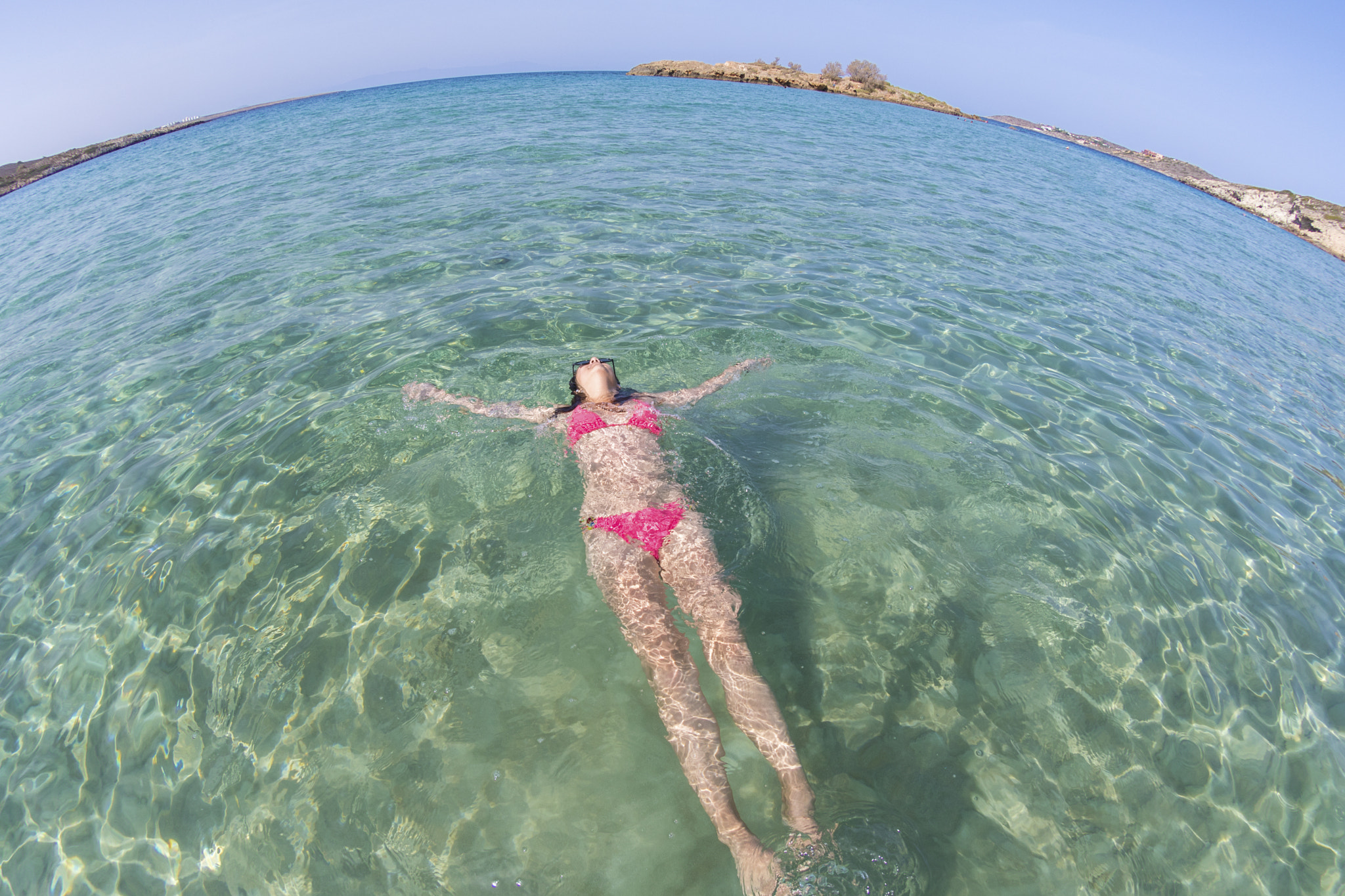 Nikon AF DX Fisheye-Nikkor 10.5mm F2.8G ED sample photo. Swimming in create photography