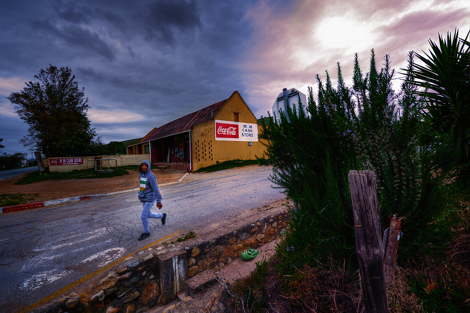 Nikon Df sample photo. Imminent stop . . . photography