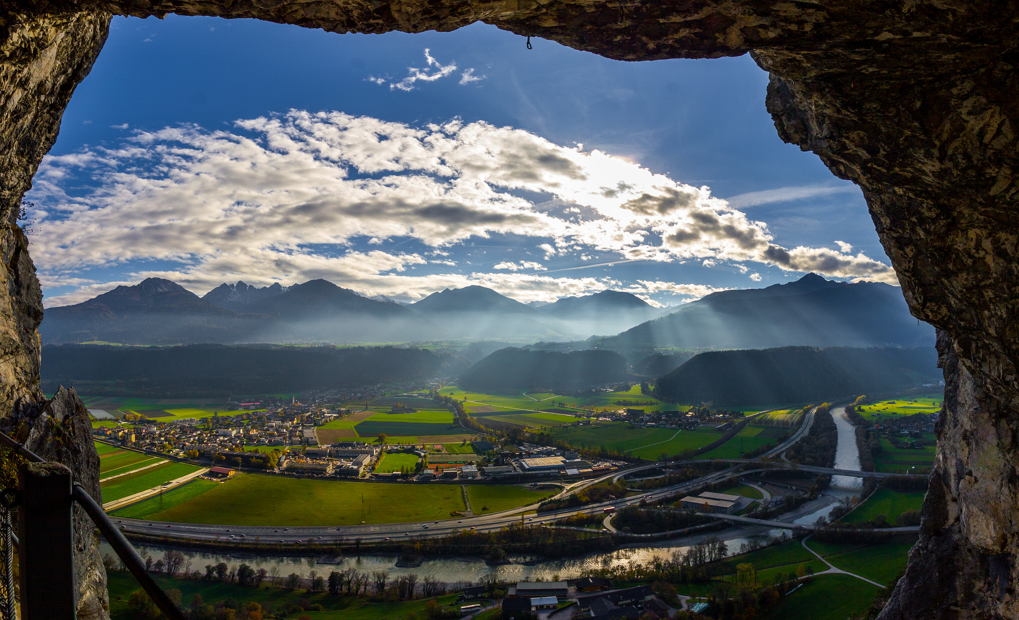 Sigma 10-20mm F3.5 EX DC HSM sample photo. Kaiser max grotte photography