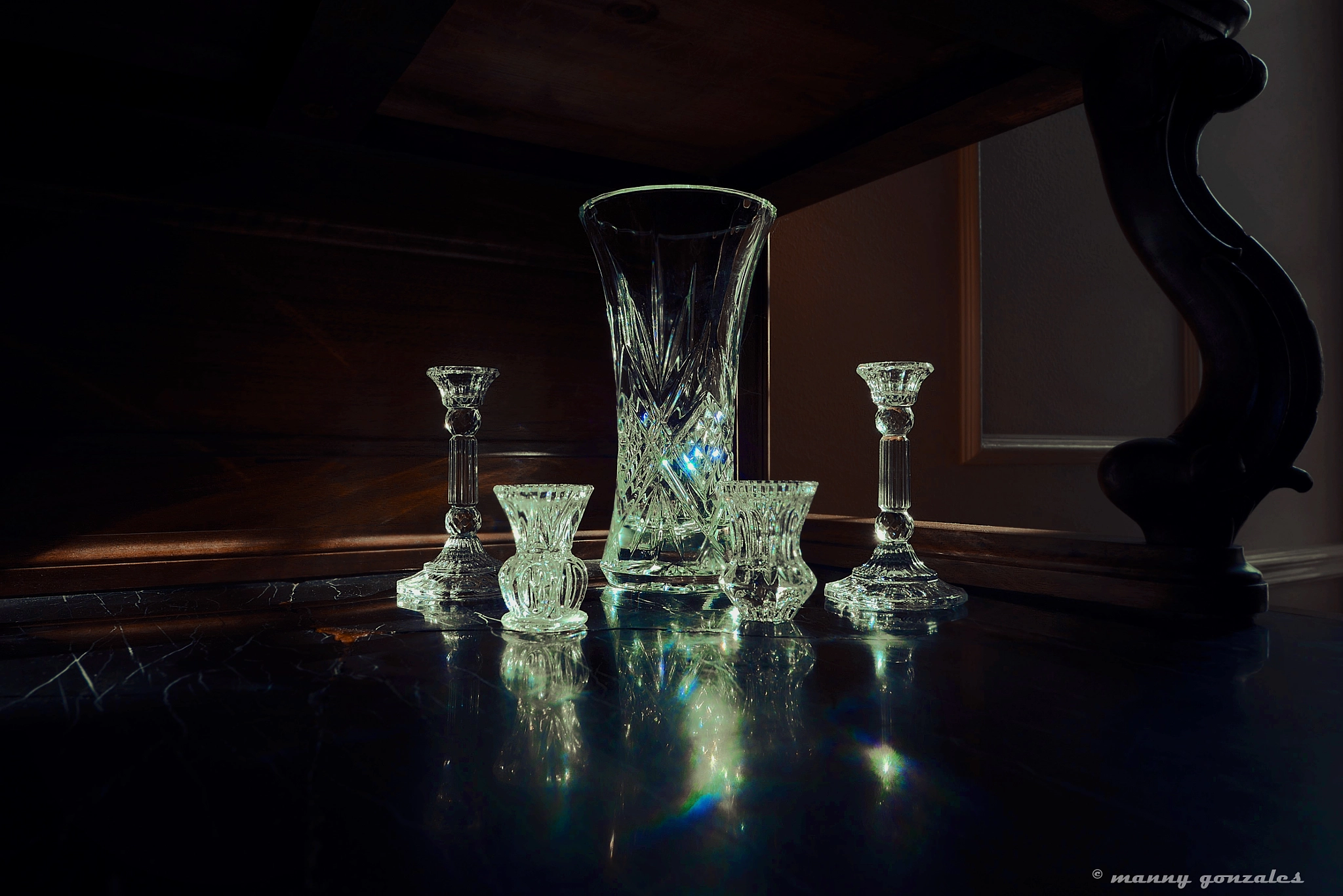 Nikon D610 + AF Micro-Nikkor 105mm f/2.8 sample photo. Light refraction photography