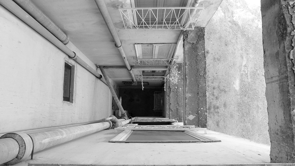 Samsung VLUU SH100, SAMSUNG SH100 sample photo. Vertigo photography