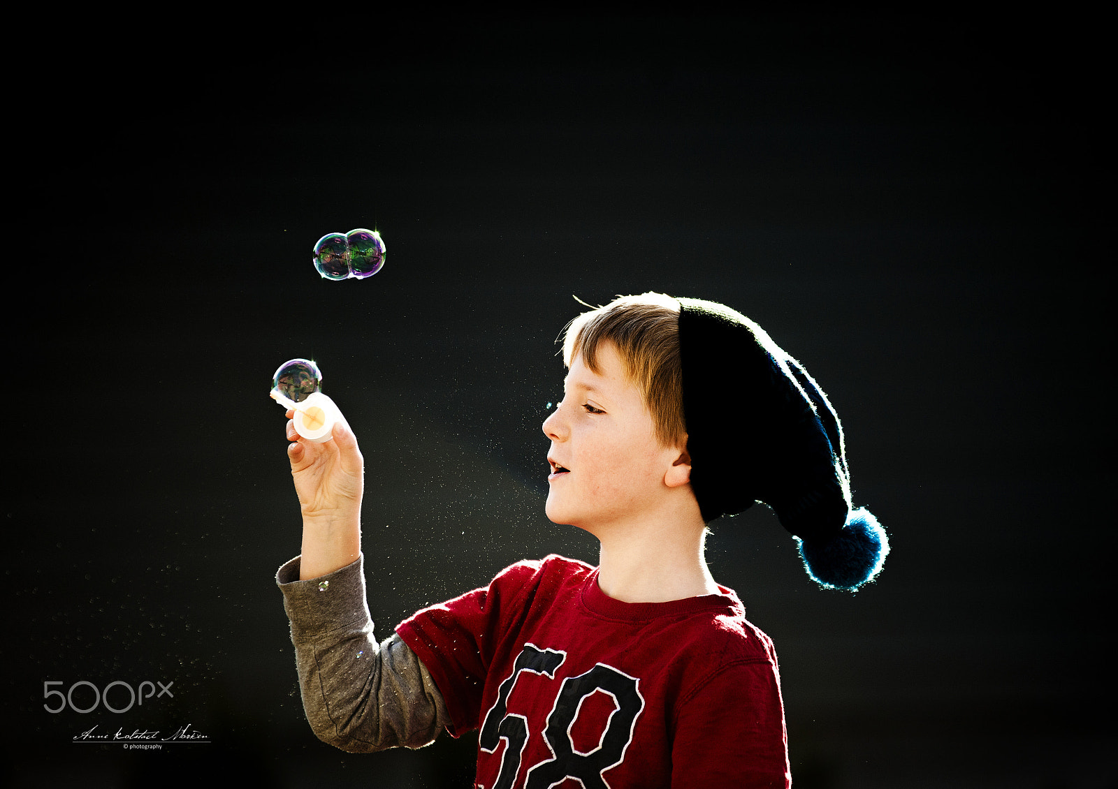 Sigma 70-200mm F2.8 EX DG OS HSM sample photo. Soap bubbles photography