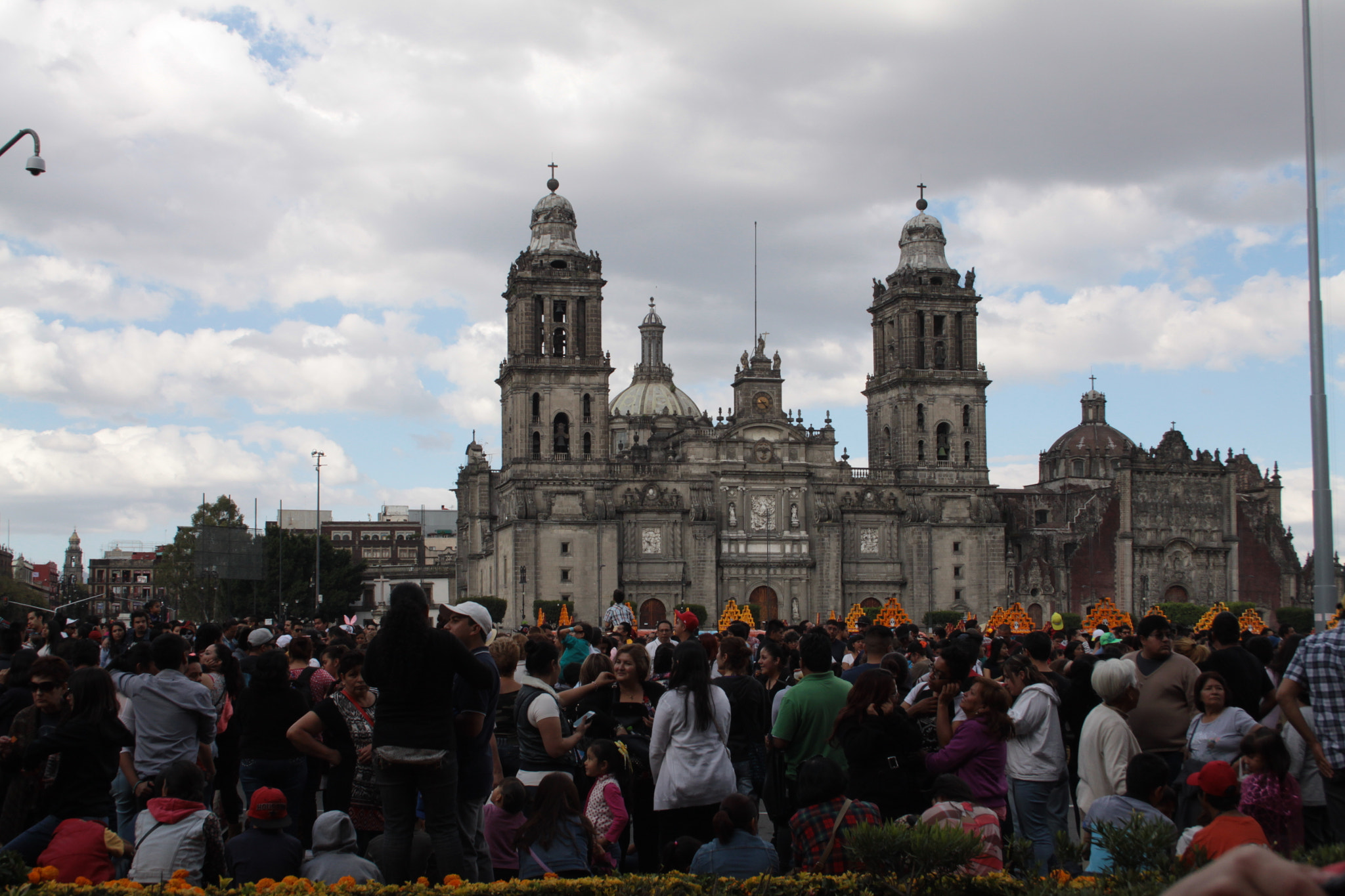 Canon EF-S 18-55mm F3.5-5.6 II sample photo. Cátedra metropolitana cdmx photography