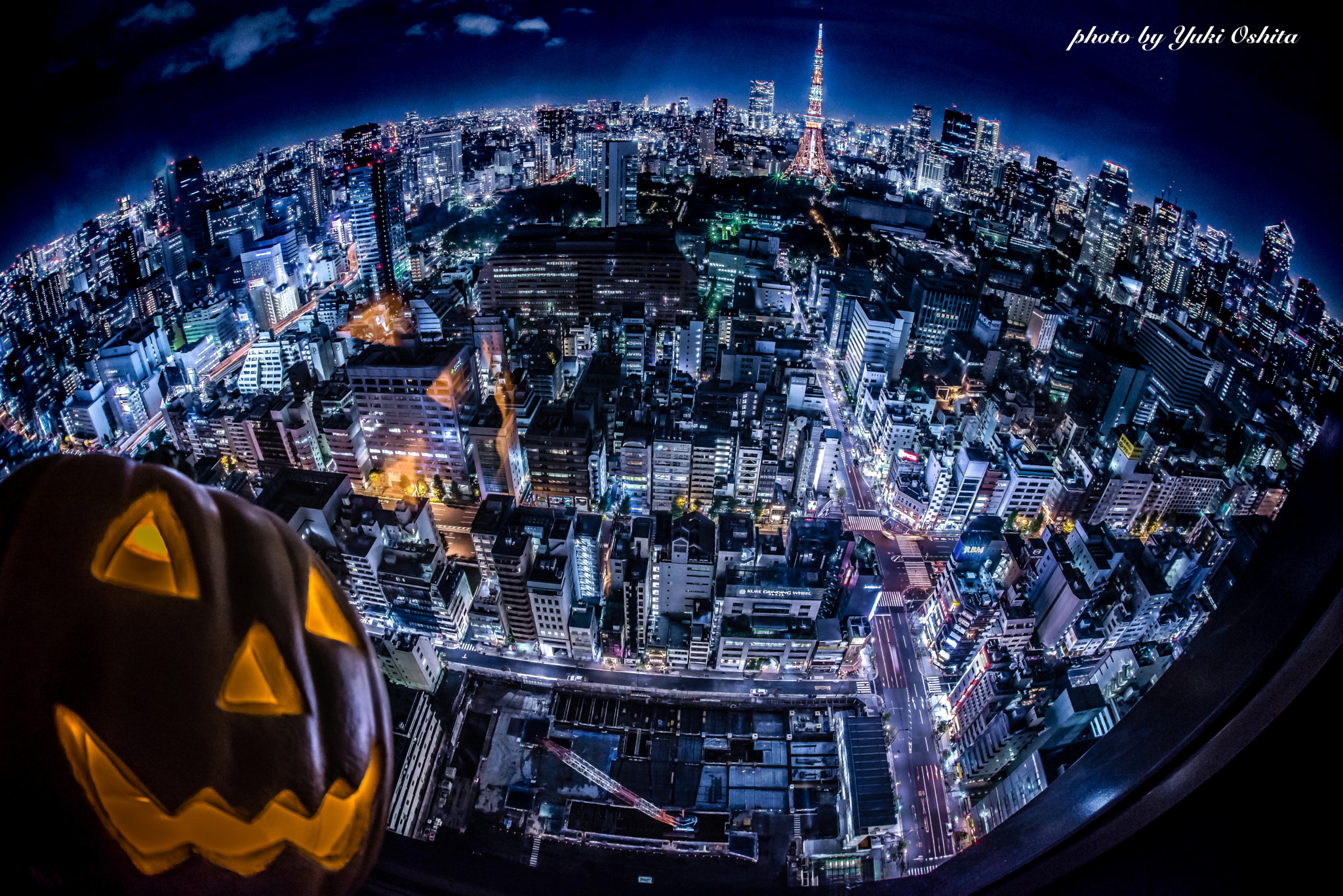 Sigma 15mm F2.8 EX DG Diagonal Fisheye sample photo. Tokyo halloween night♪ photography