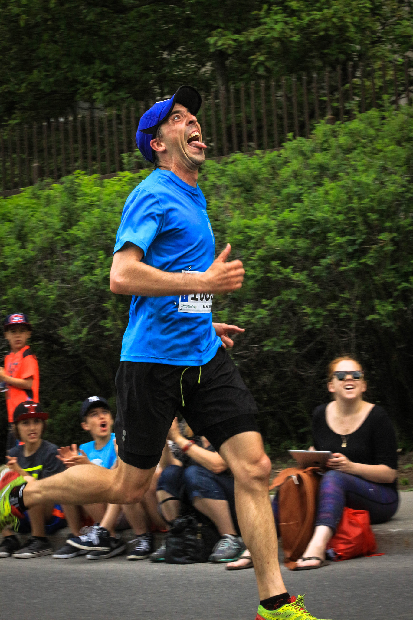 Canon EF 70-300mm F4-5.6 IS USM sample photo. The happy runner photography