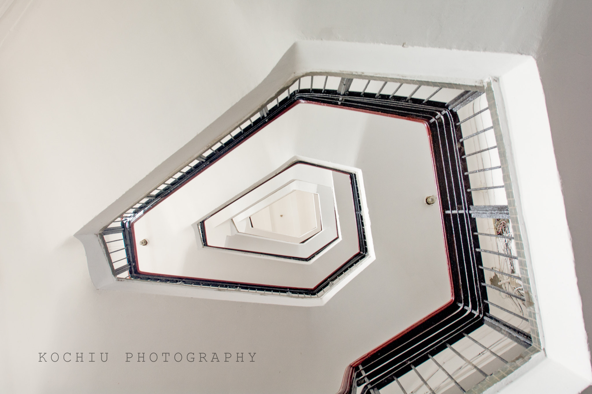 Nikon AF-S Nikkor 17-35mm F2.8D ED-IF sample photo. Spiral stair photography