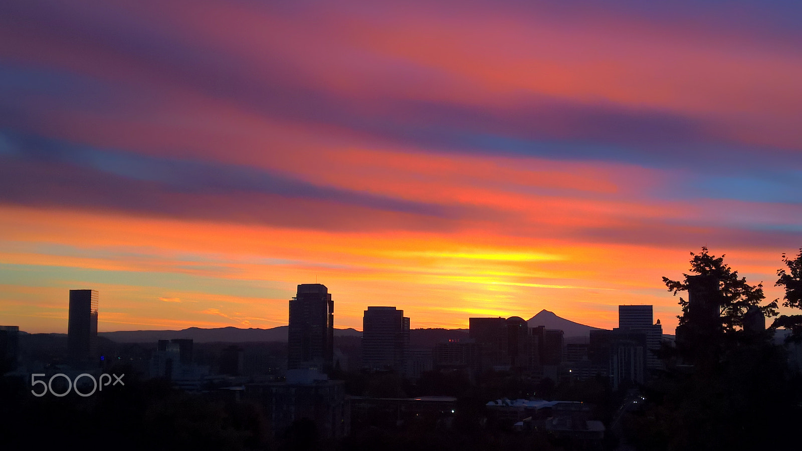 Nokia Lumia 929 sample photo. Portland sunrise photography