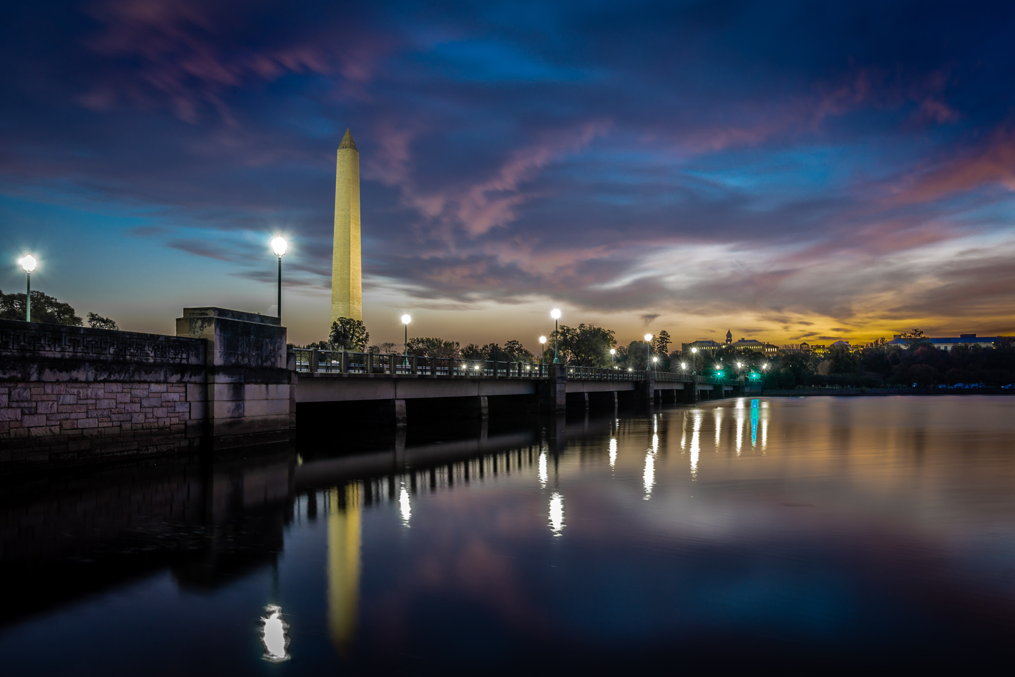 Sony a5100 + Sigma 19mm F2.8 EX DN sample photo. Washington monument washington dc photography