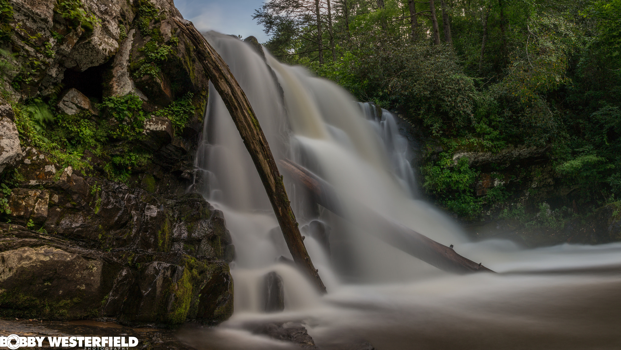 Canon EOS 700D (EOS Rebel T5i / EOS Kiss X7i) sample photo. Long exposure of abrams fall photography