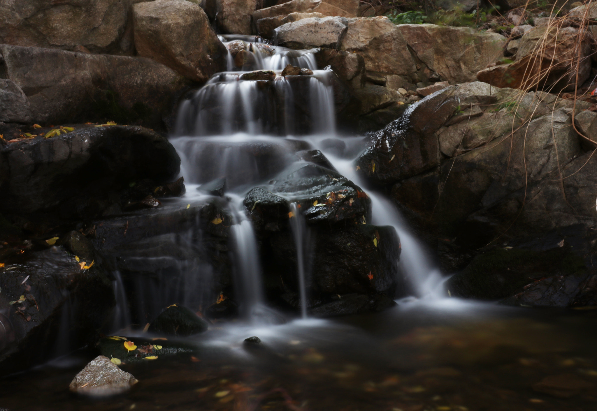 Canon EF 16-35mm F4L IS USM sample photo. Cascada photography