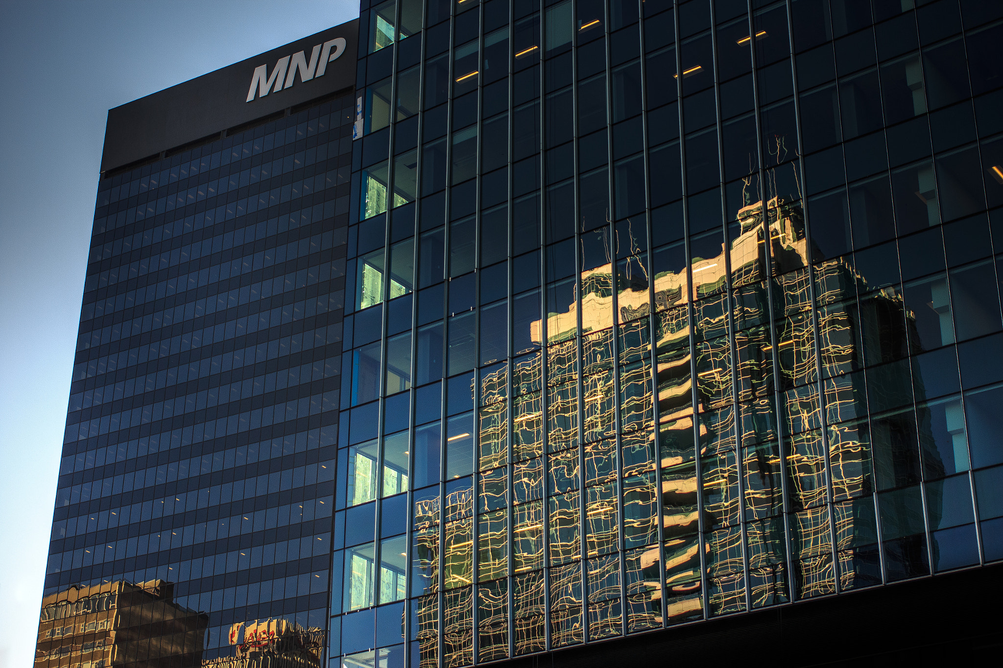 Canon EF 40mm F2.8 STM sample photo. Mnp building photography
