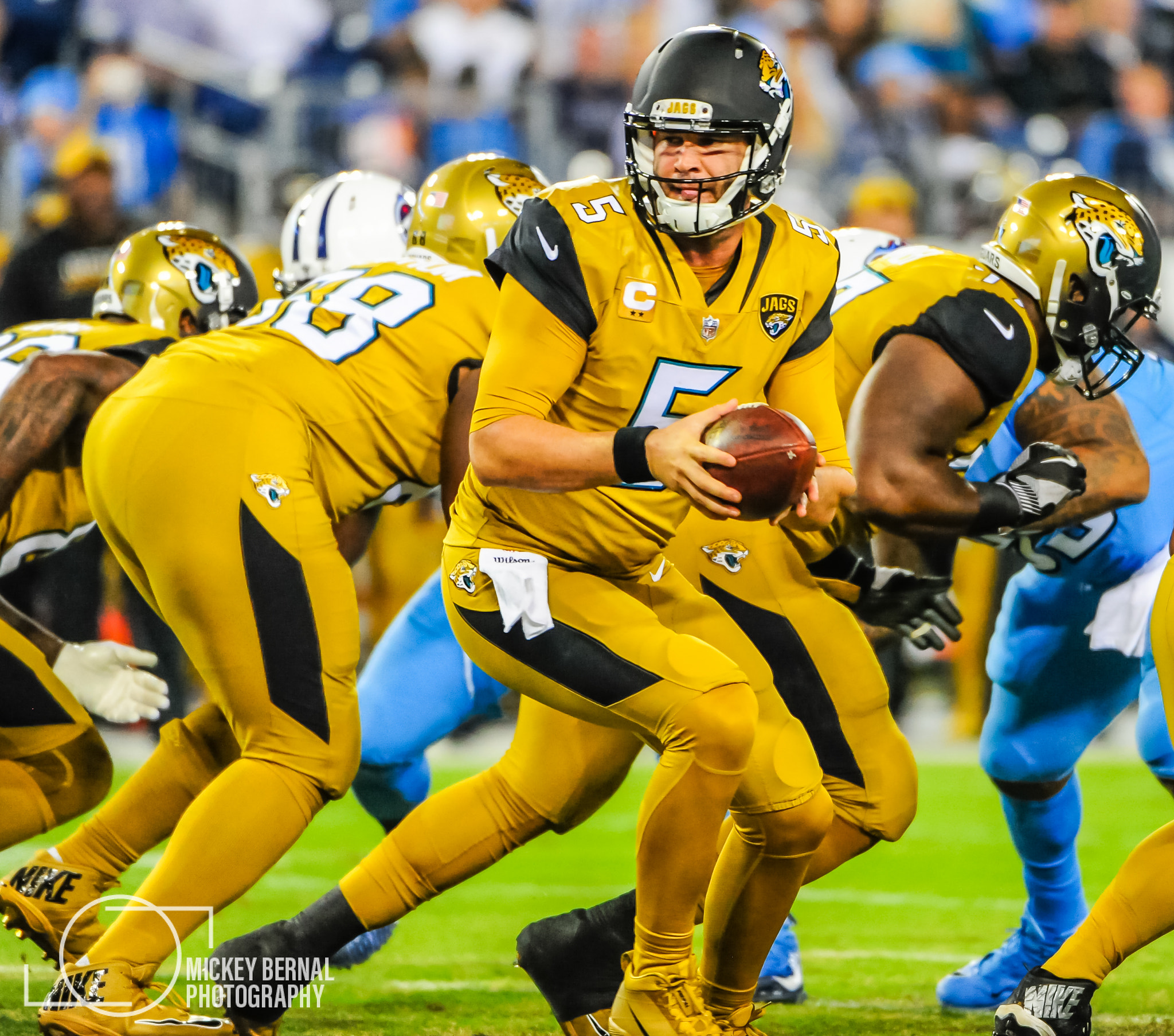 Nikon D3S sample photo. Nfl football: oct 27 jaguars at titans photography