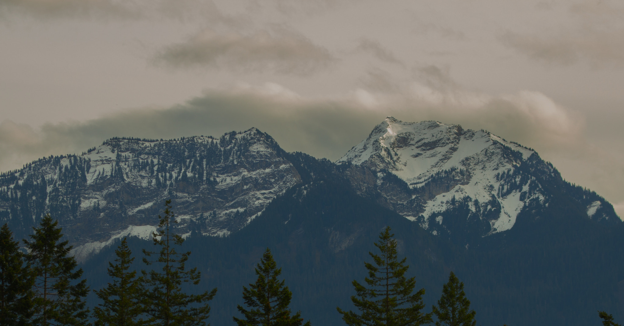Canon EF 75-300mm f/4-5.6 USM sample photo. Bc mountains photography