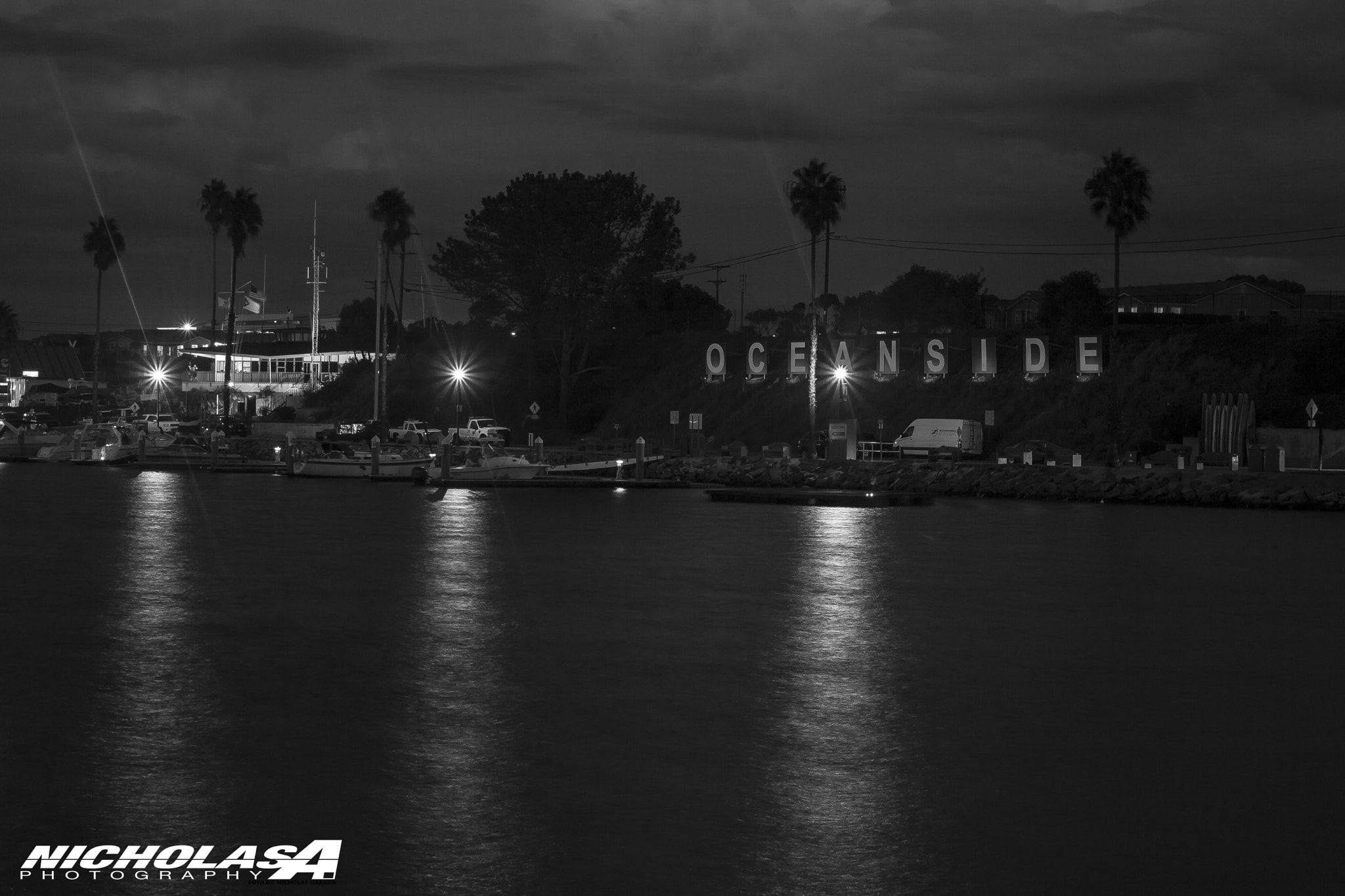 Canon EF 75-300mm f/4-5.6 USM sample photo. Nite photography