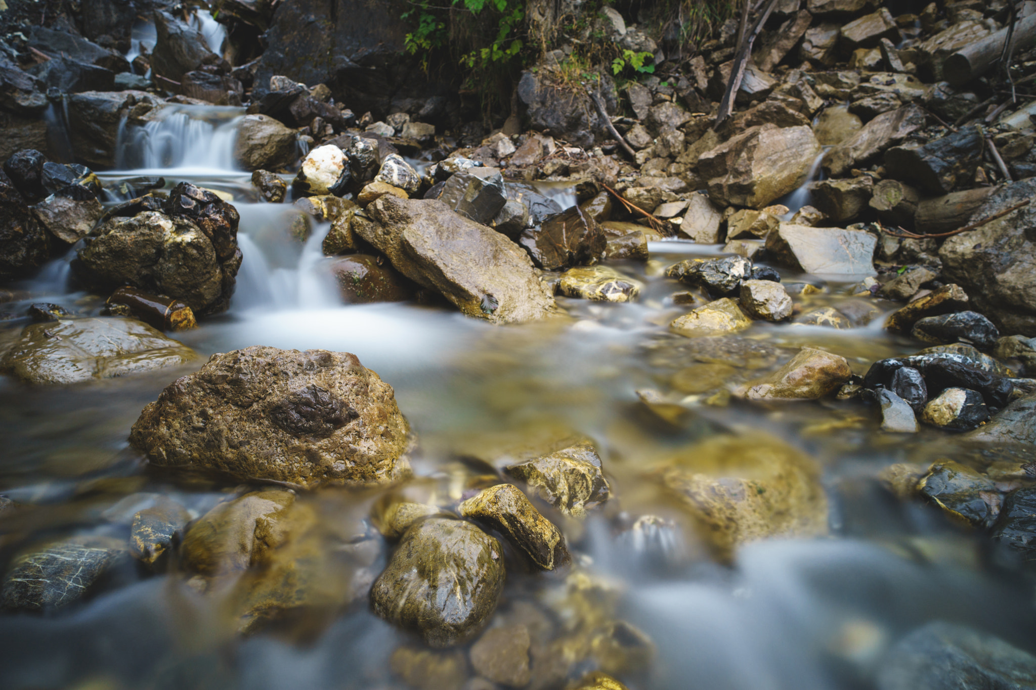 E 21mm F2.8 sample photo. Small falls photography