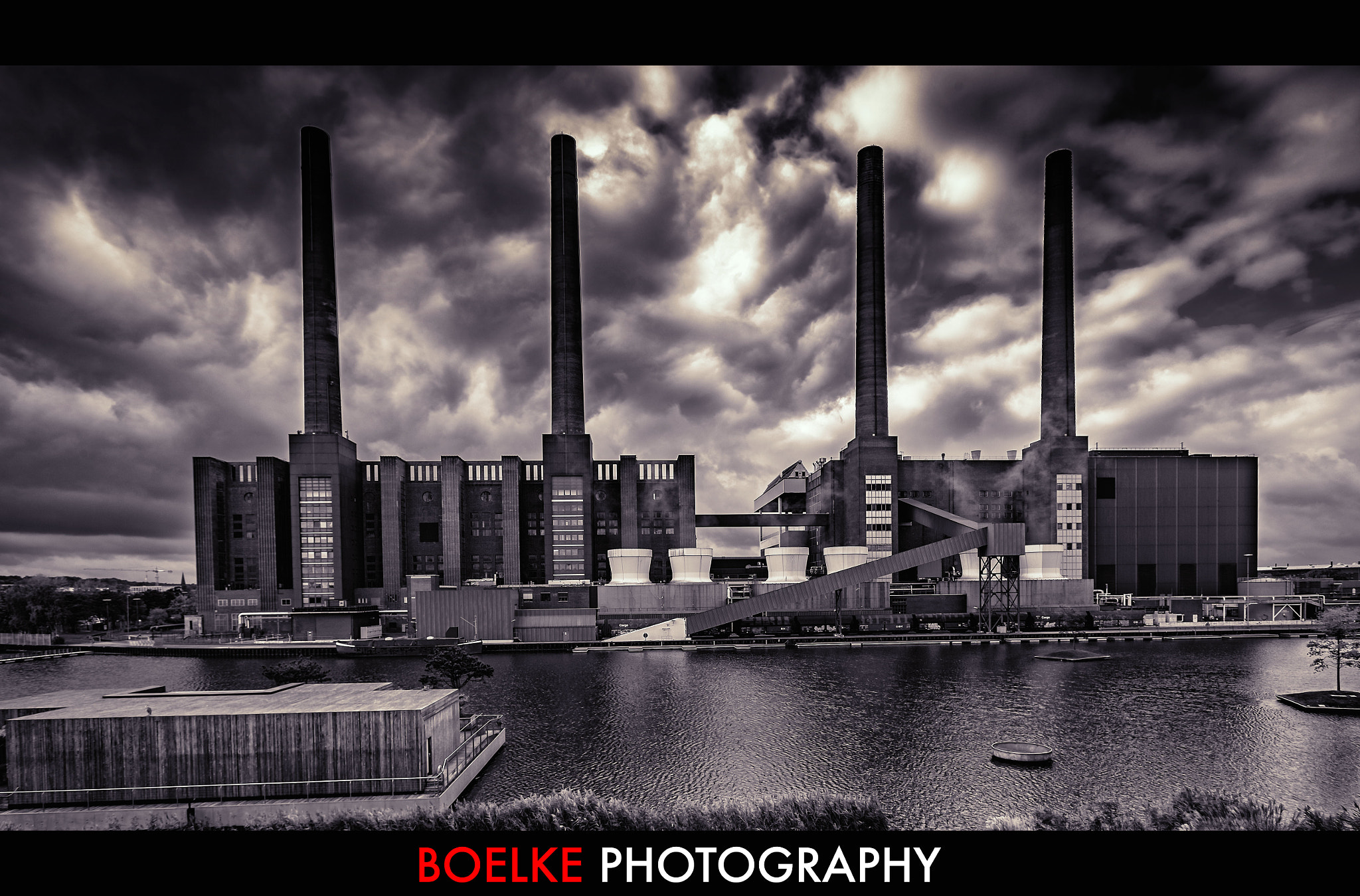 Canon EOS-1Ds Mark III sample photo. Cloudy day photography