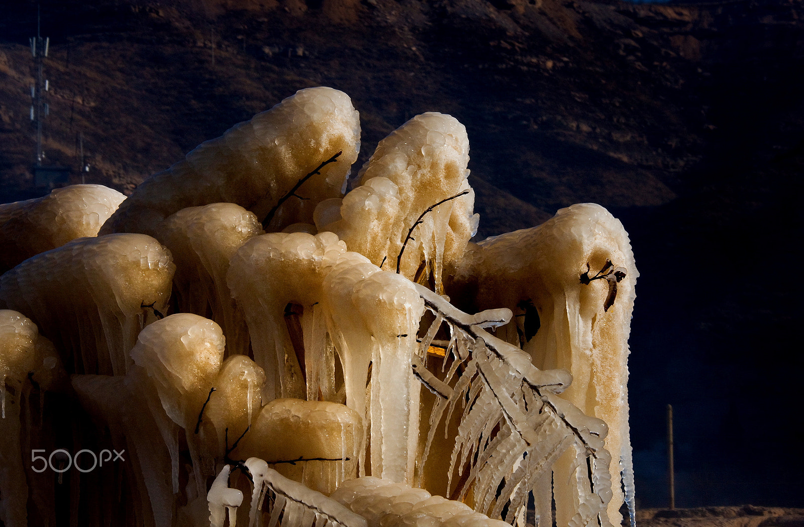 Canon EOS-1Ds Mark III sample photo. Icicle from the waterfall photography