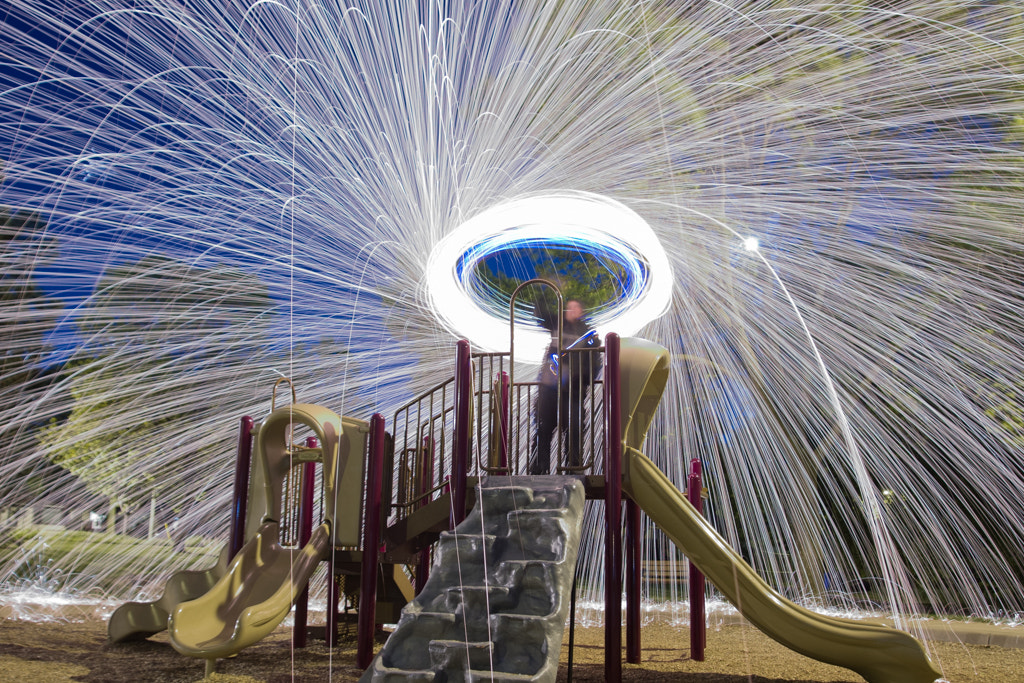 Sigma 17-35mm f/2.8-4 EX DG Aspherical HSM sample photo. Spinning wool with my son photography