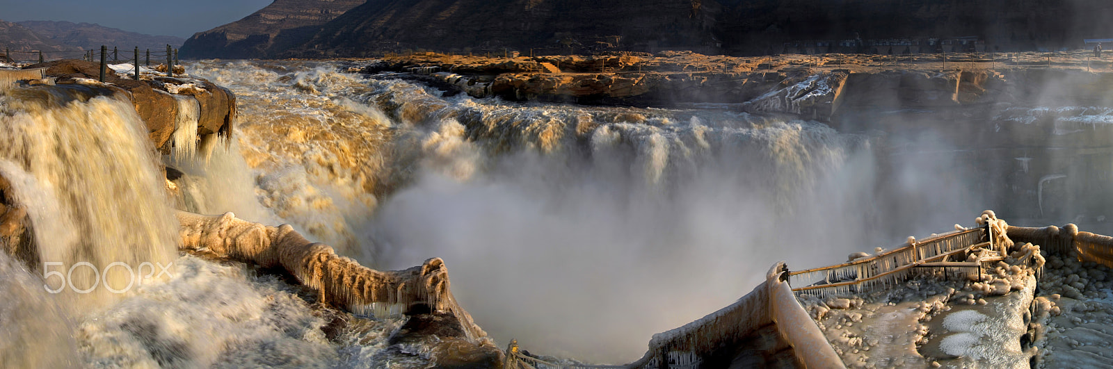 Canon EOS-1Ds Mark III sample photo. The hukou waterfalls of yellow river overvie壶口瀑布全景 photography