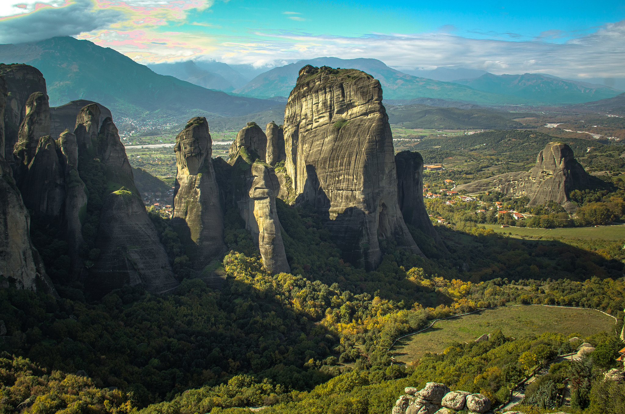 Canon EF-S 18-135mm F3.5-5.6 IS sample photo. Meteora... greece photography