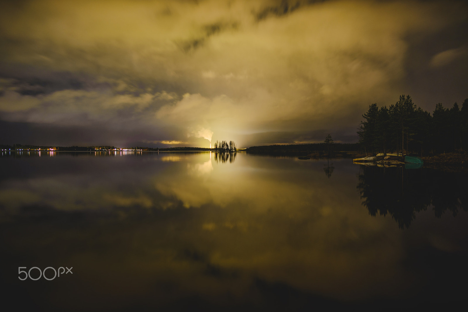 Samyang 12mm F2.8 ED AS NCS Fisheye sample photo. Nocturnal photography