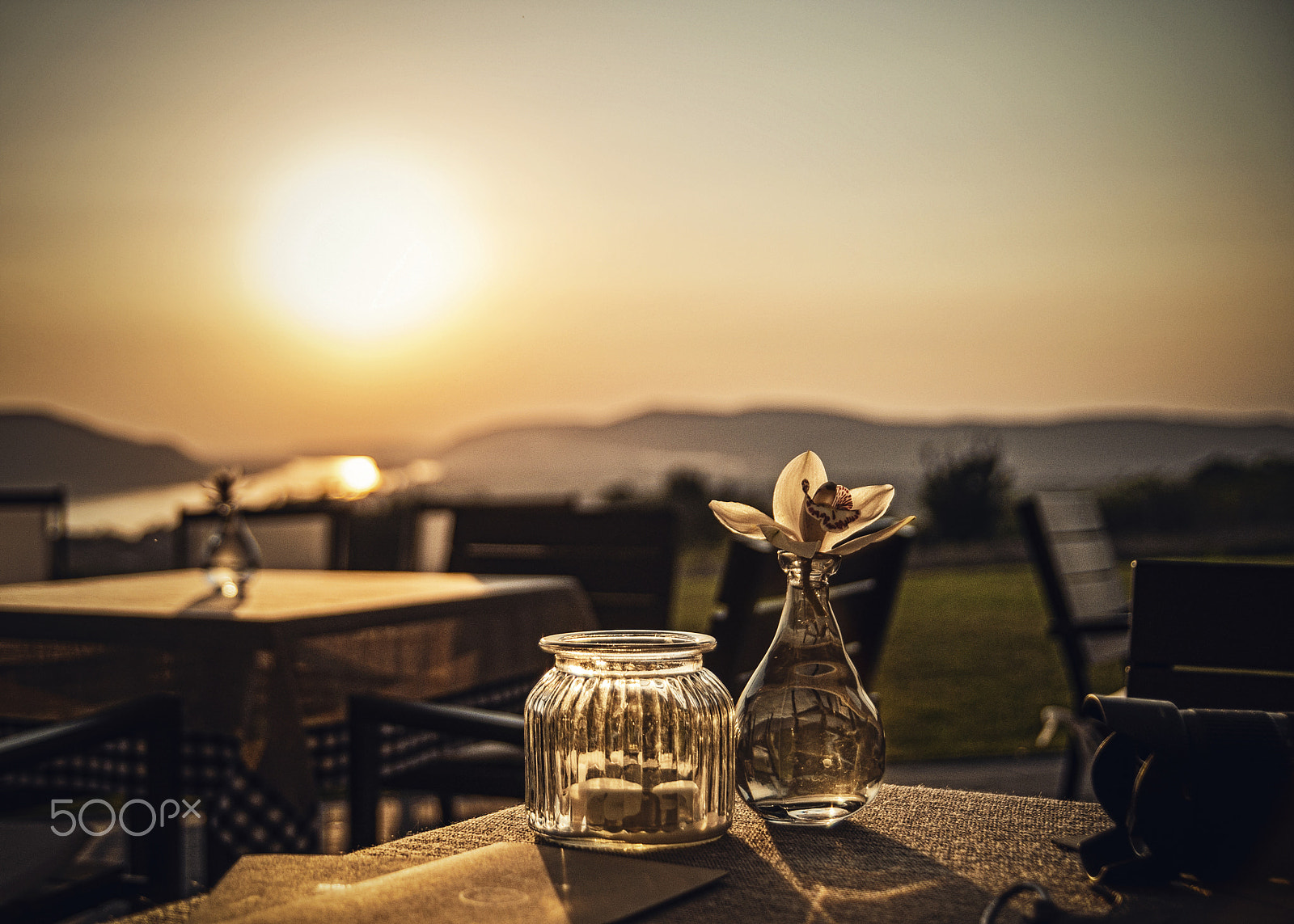Nikon D5000 sample photo. Sundown_naturahill@zebegeny photography