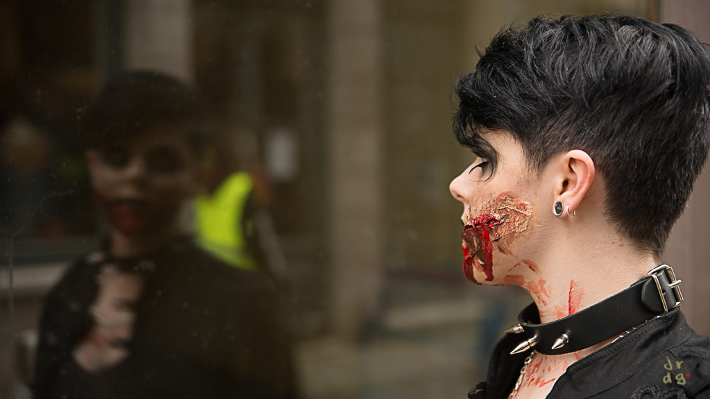 Sony a99 II + 24-70mm F2.8 sample photo. Zombiewalk photography