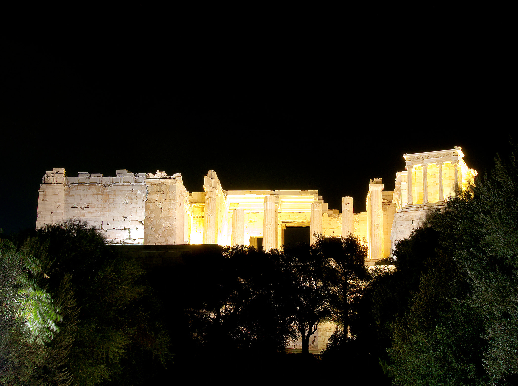 Panasonic Lumix DMC-G7 + Panasonic Lumix G Vario 14-140mm F3.5-5.6 ASPH Power O.I.S sample photo. Parthenon, athens photography