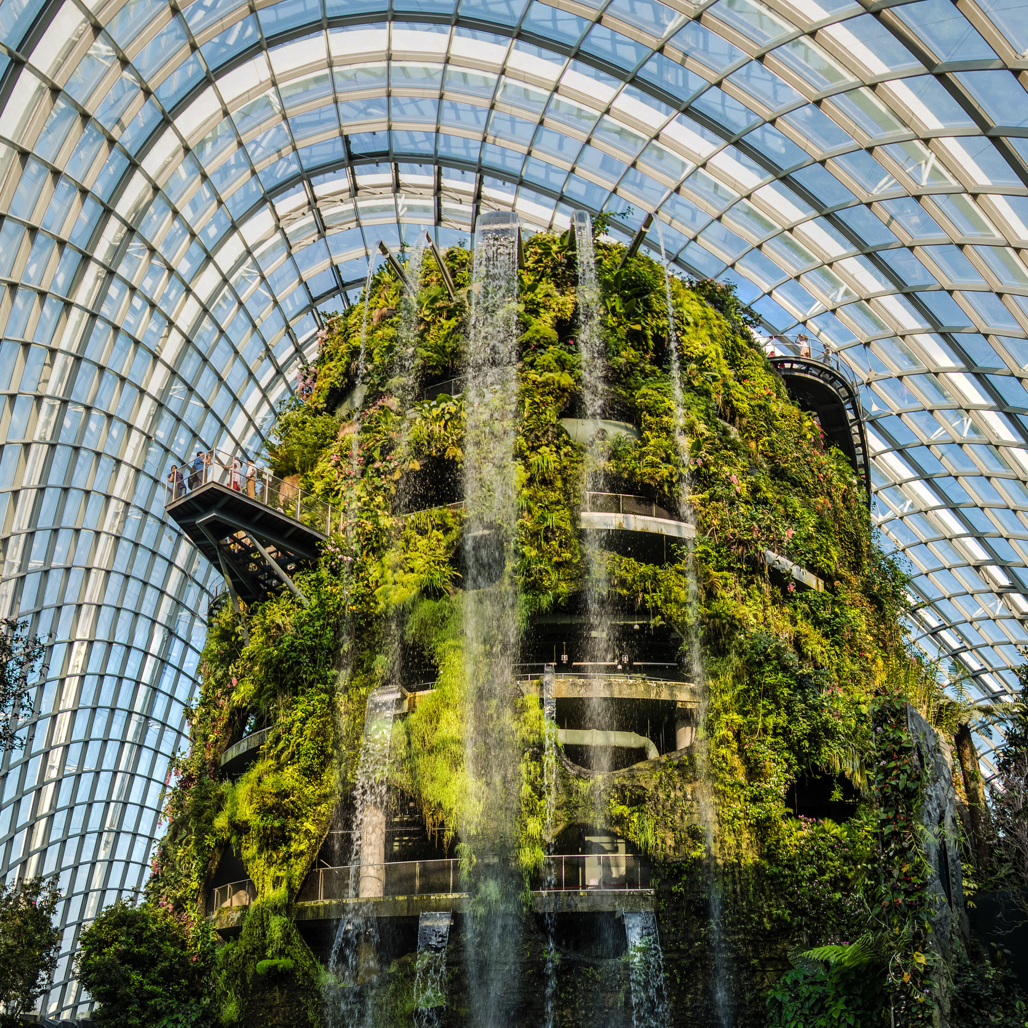 Olympus PEN E-PL5 sample photo. Giant indoor waterfall photography
