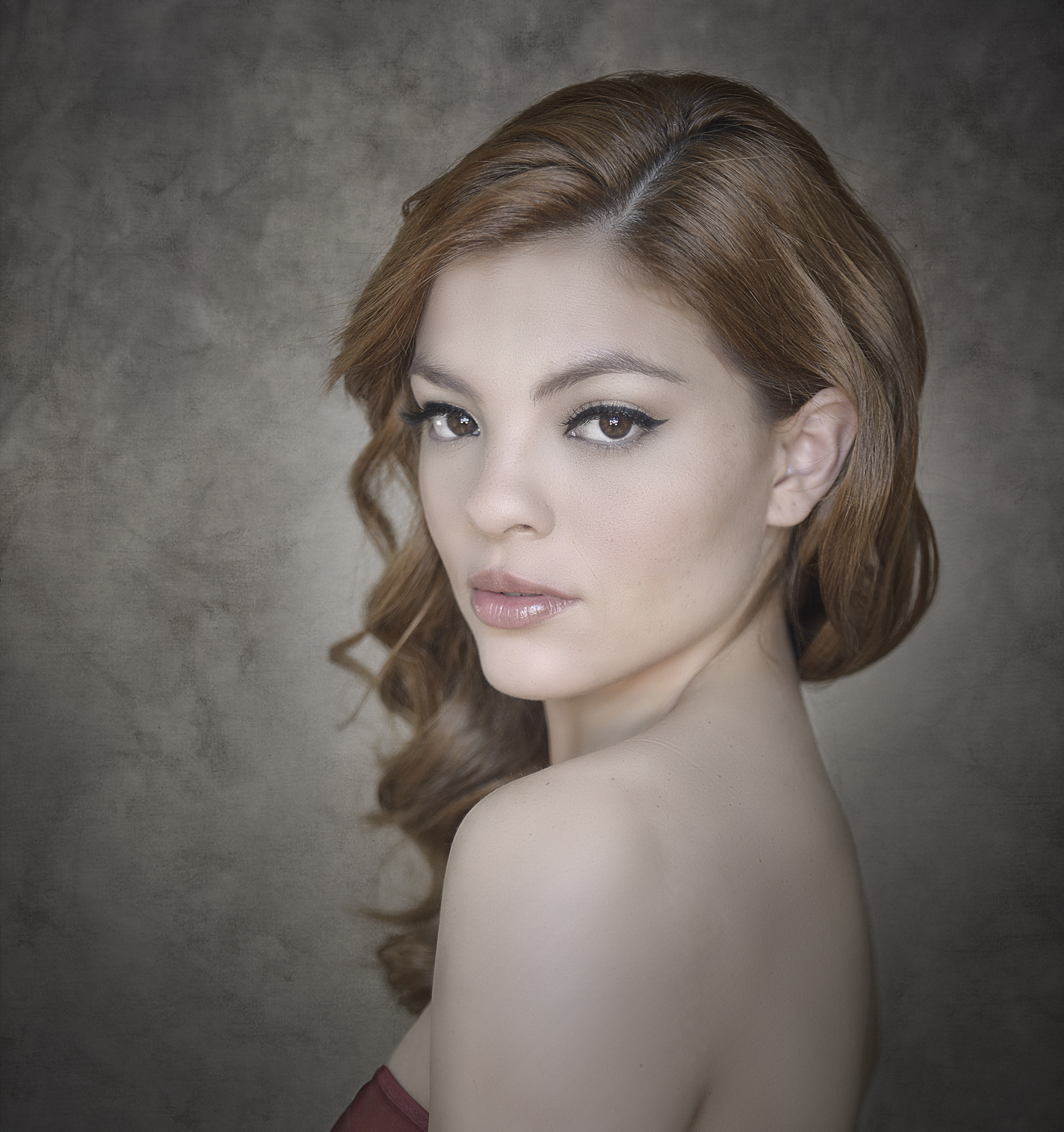 Sigma 24-70mm F2.8 EX DG HSM sample photo. Brenda portrait photography