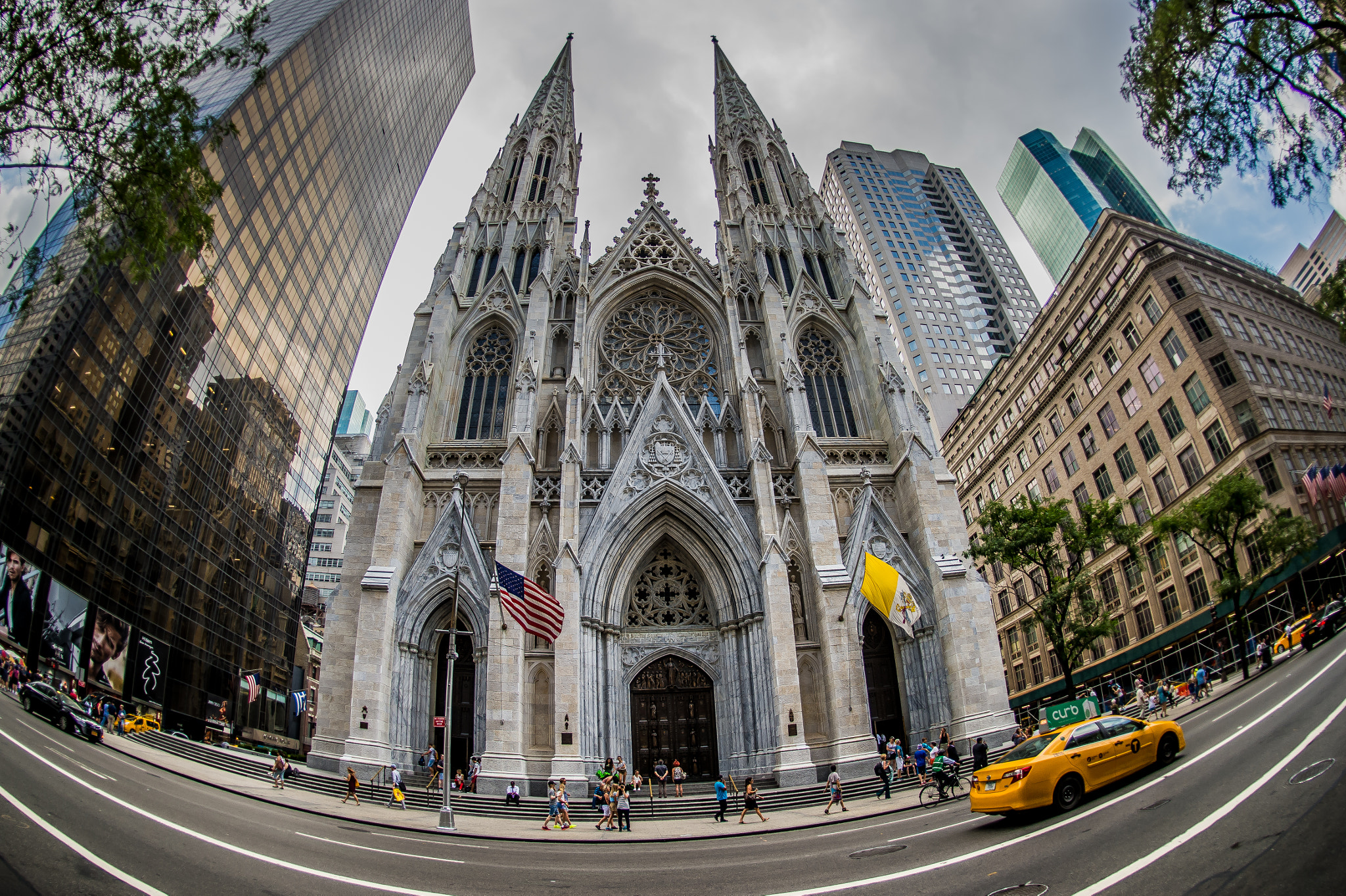 Nikon D4 + Nikon AF Fisheye-Nikkor 16mm F2.8D sample photo. Ny st. patrick's cathedral photography