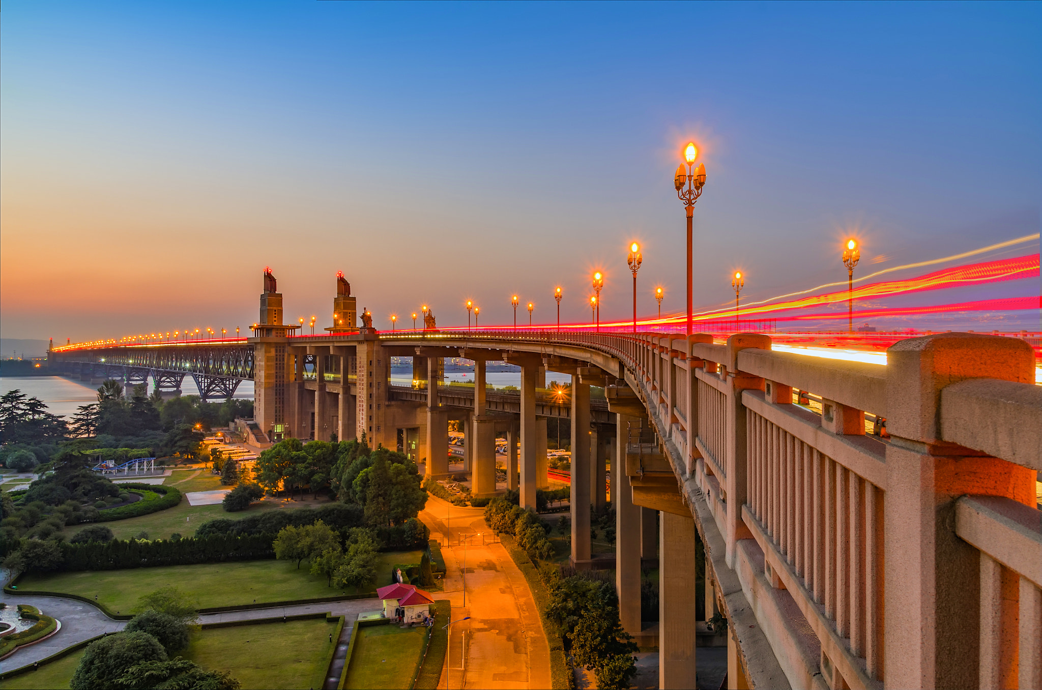 Sigma 17-50mm F2.8 EX DC HSM sample photo. The nanjing yangtze river bridge photography