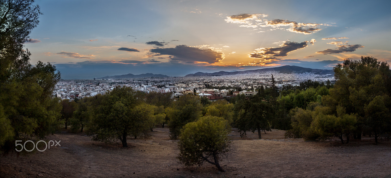 Canon EOS 650D (EOS Rebel T4i / EOS Kiss X6i) + Sigma 18-50mm f/2.8 Macro sample photo. Athens_greece photography