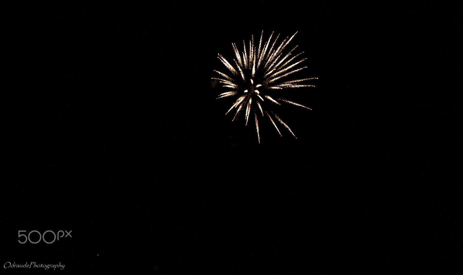 Tokina AF 28-300mm F4-6.3 sample photo. Fireworks photography