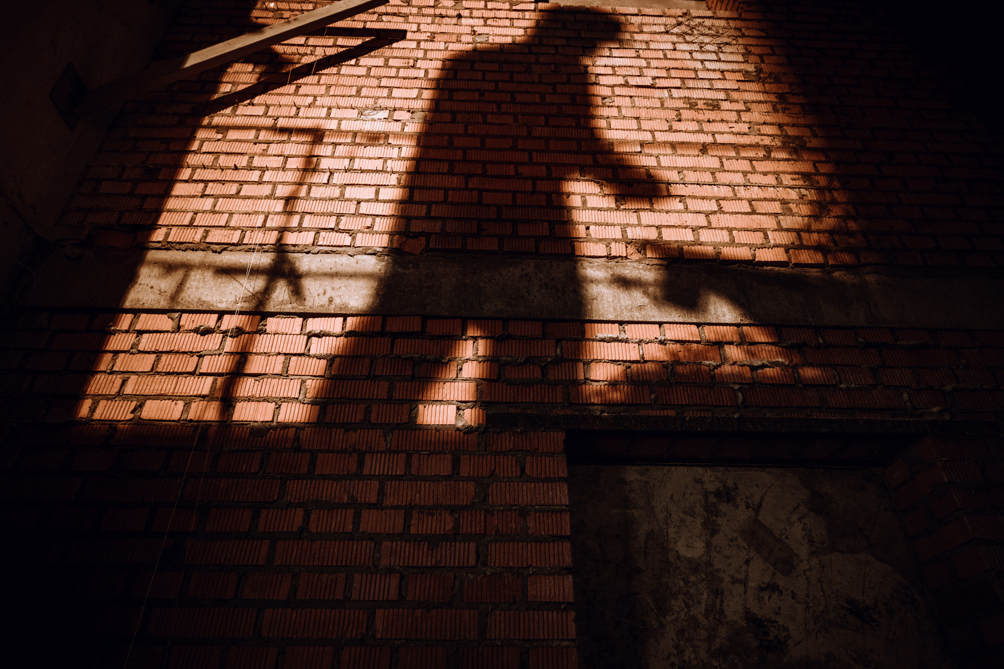 Fujifilm X-T2 + Fujifilm XF 14mm F2.8 R sample photo. Shadows photography